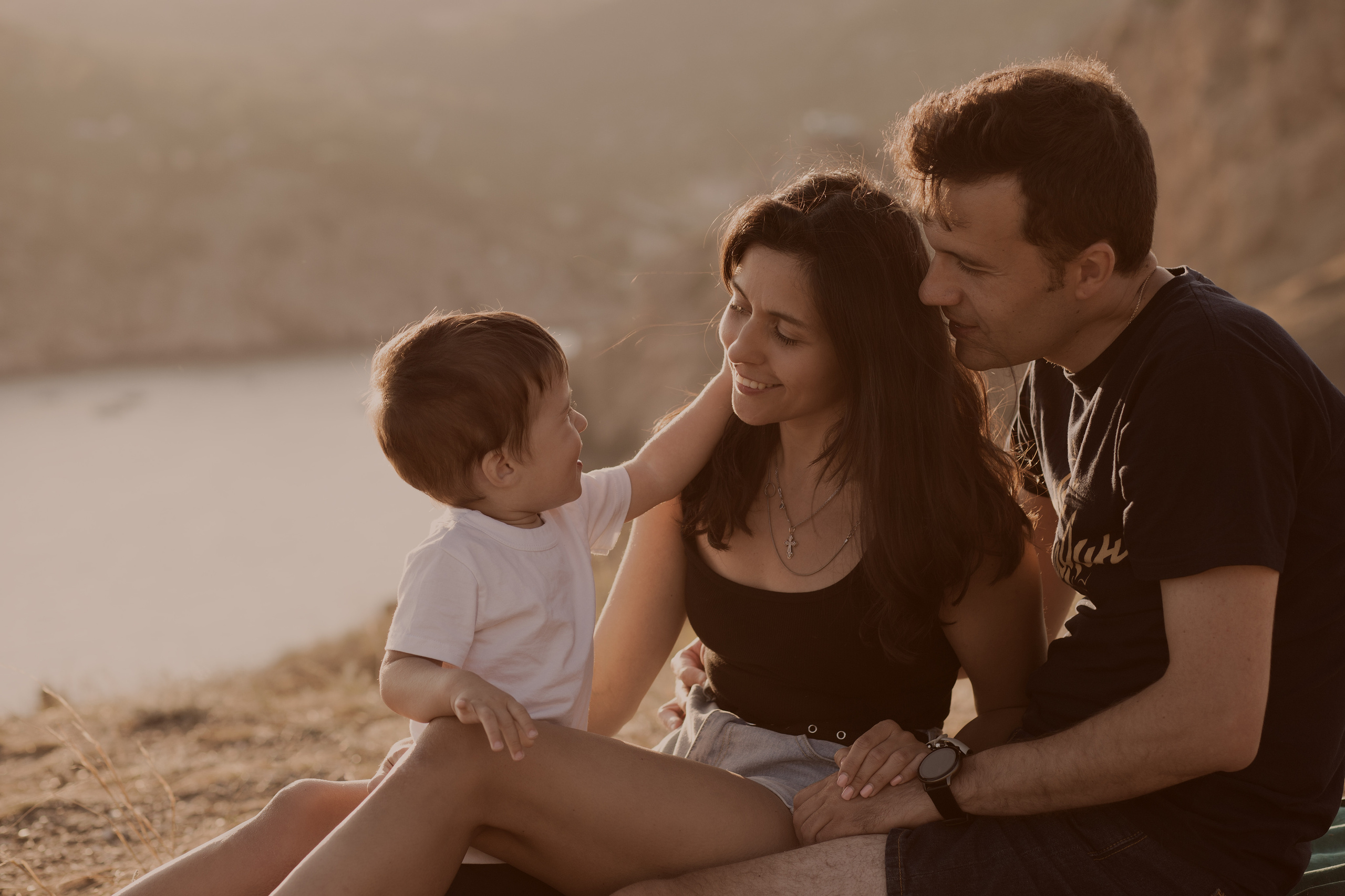 Катя с семьей. Семейный и свадебный фотограф в Крыму и в Севастополе Сазонова Эля