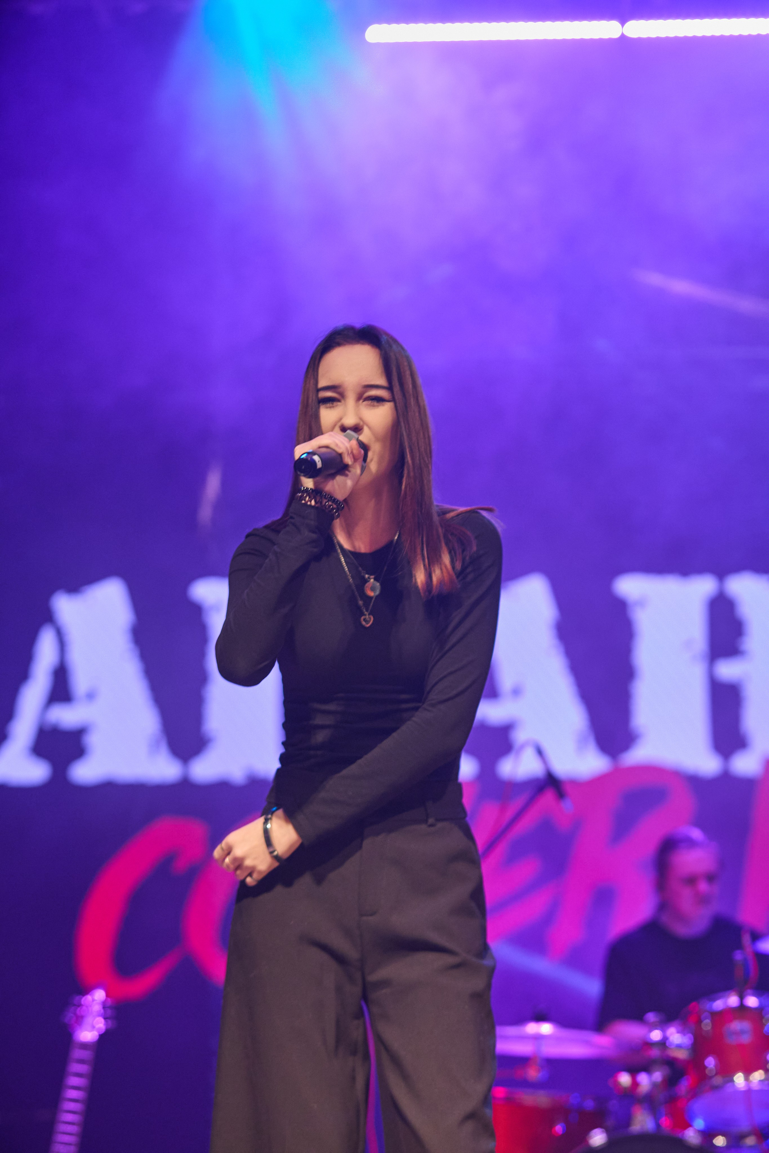 Гр. Ананас концерт 20.02.26. Фотограф видеооператор Пермский край, Пермь, Оса Руслан Саматов