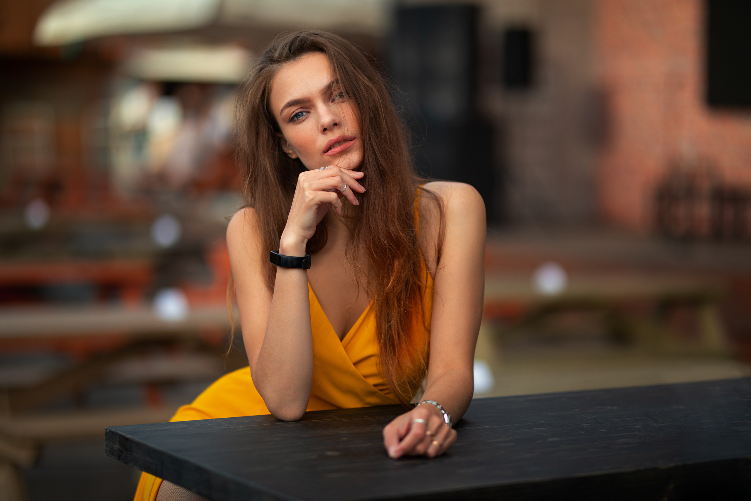 Летняя съемка с Екатериной на городской площади в Воронеже в формате для «себя»