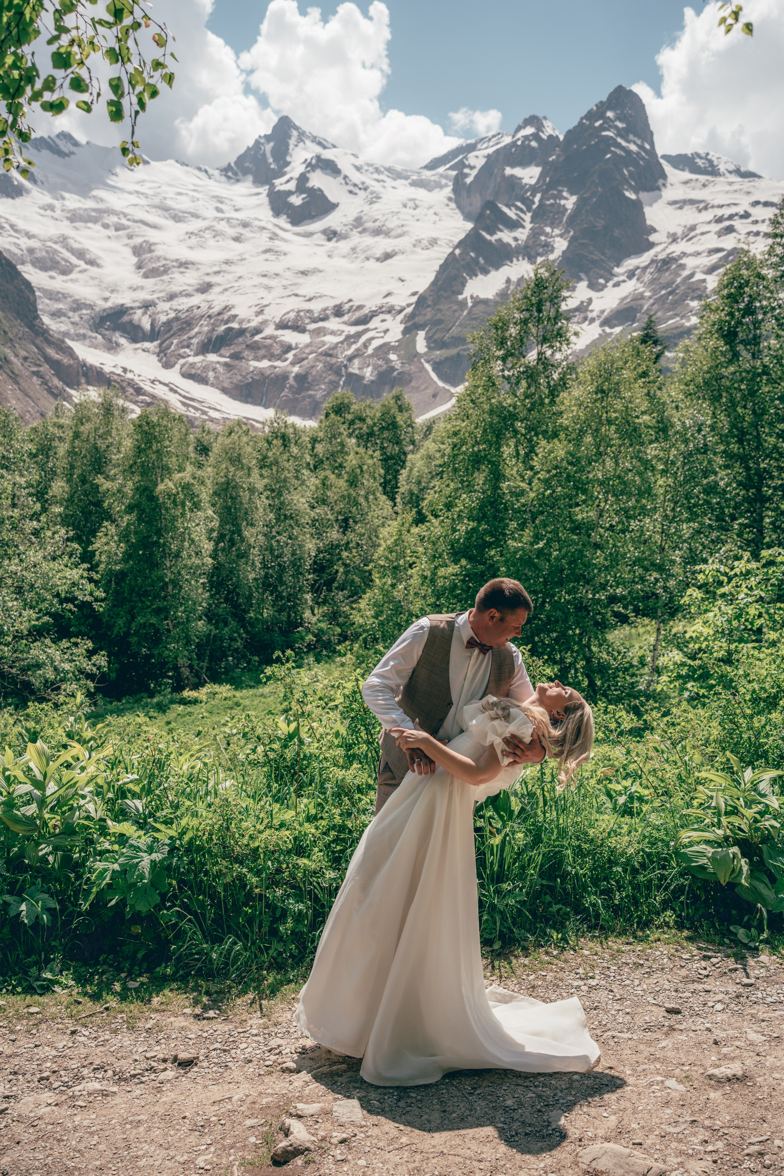 Съемка для брендов одежды КМВ Пятигорск, Железноводск, Ессентуки, Кисловодск Архыз Домбай Фотосессия. Фотограф КМВ|ГОРЫ Пятигорск Железноводск Ессентуки Кисловодск Домбай Архыз Эльбрус