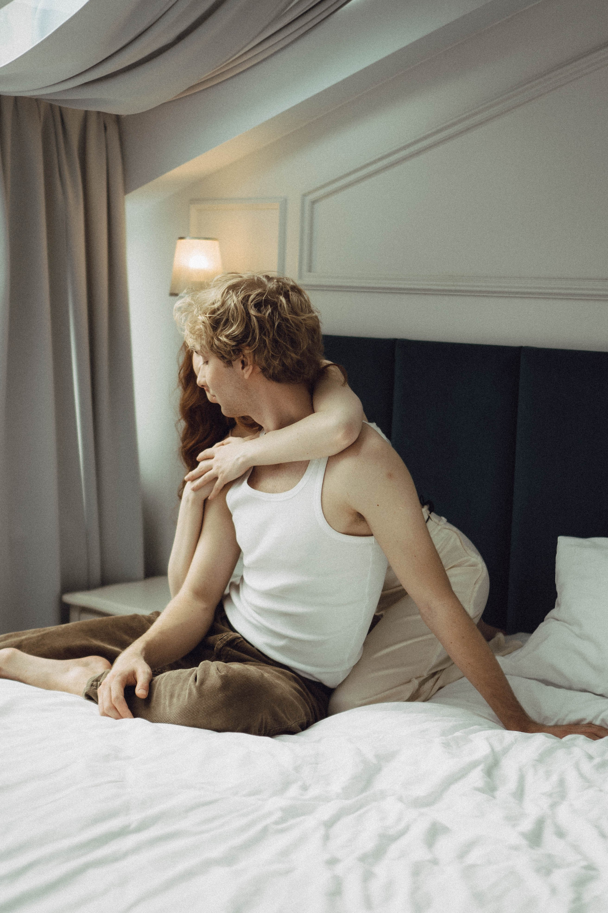 СВАДЕБНАЯ СЬЕМКА В ОТЕЛЕ. СБОРЫ ЖЕНИХА И НЕВЕСТЫ И ТАКЖЕ ТОР И ПОДГОТОВКА К ПРОГУЛКЕ. Профессиональный фотограф, Санкт-Петербург — Виктория Богомолова