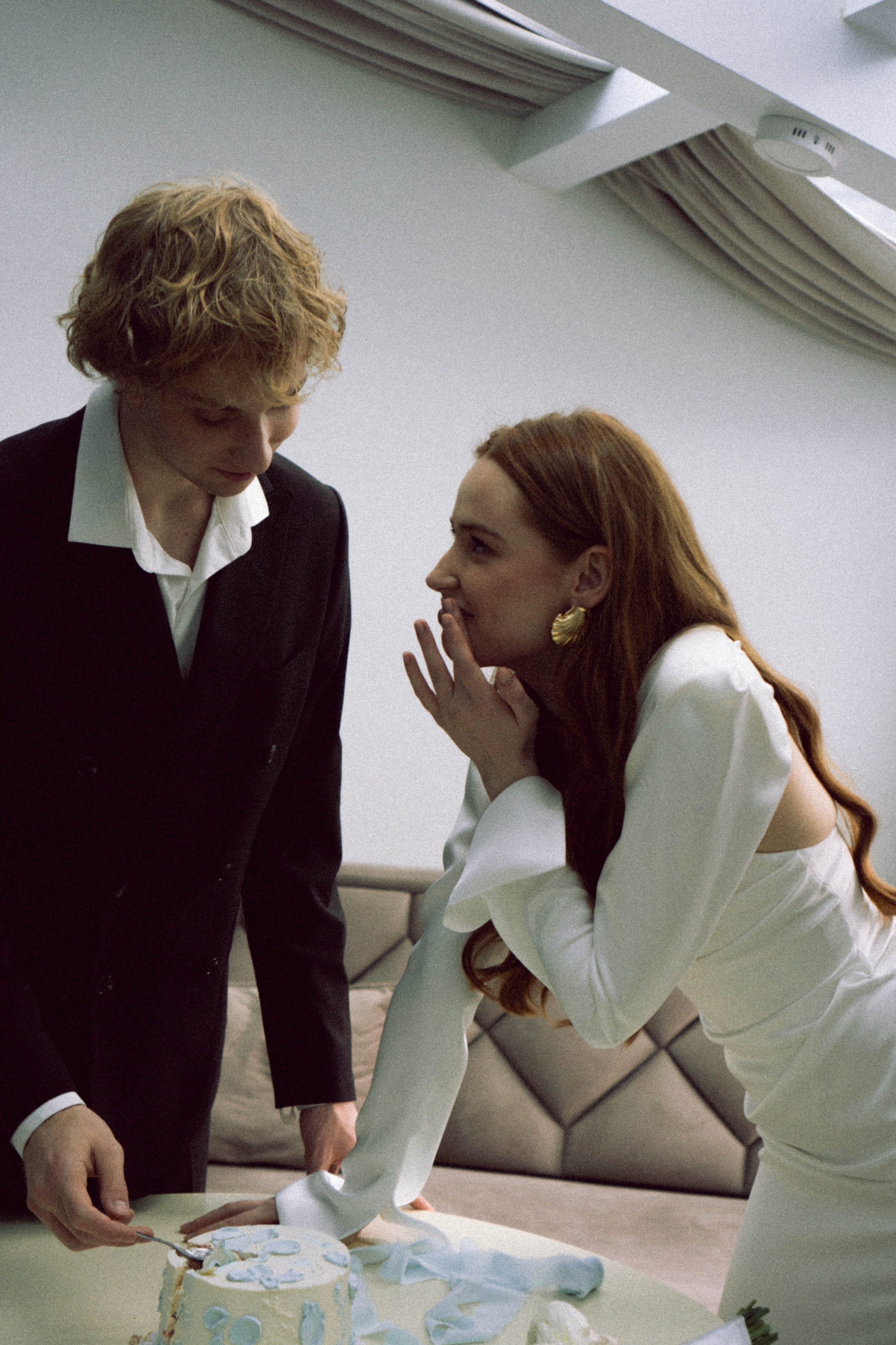 СВАДЕБНАЯ СЬЕМКА В ОТЕЛЕ. СБОРЫ ЖЕНИХА И НЕВЕСТЫ И ТАКЖЕ ТОР И ПОДГОТОВКА К ПРОГУЛКЕ. Профессиональный фотограф, Санкт-Петербург — Виктория Богомолова