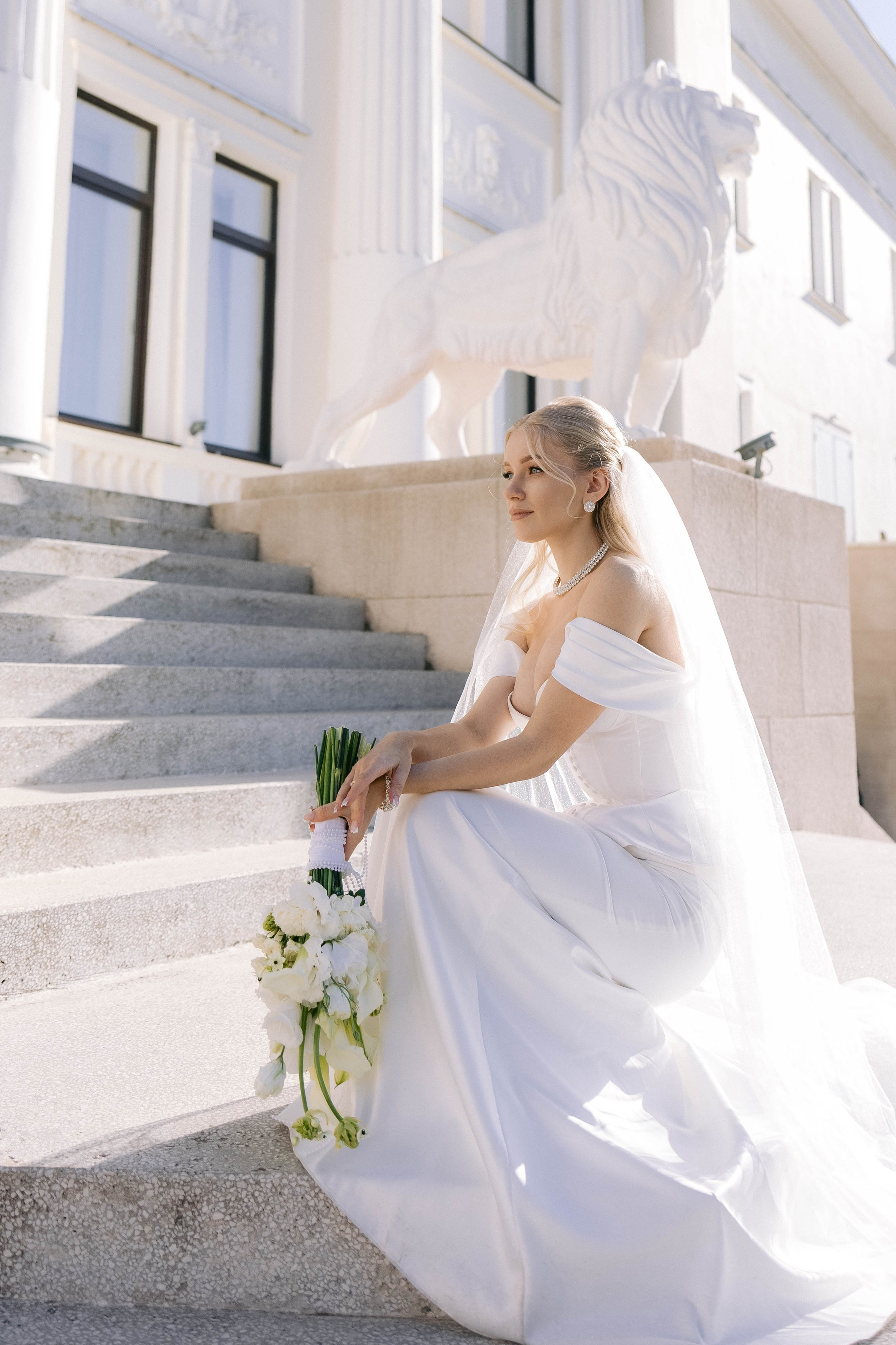 Ангелина, Ефим (прогулка после ЗАГСа). Фотограф в Волгограде Кристина Прохоренко