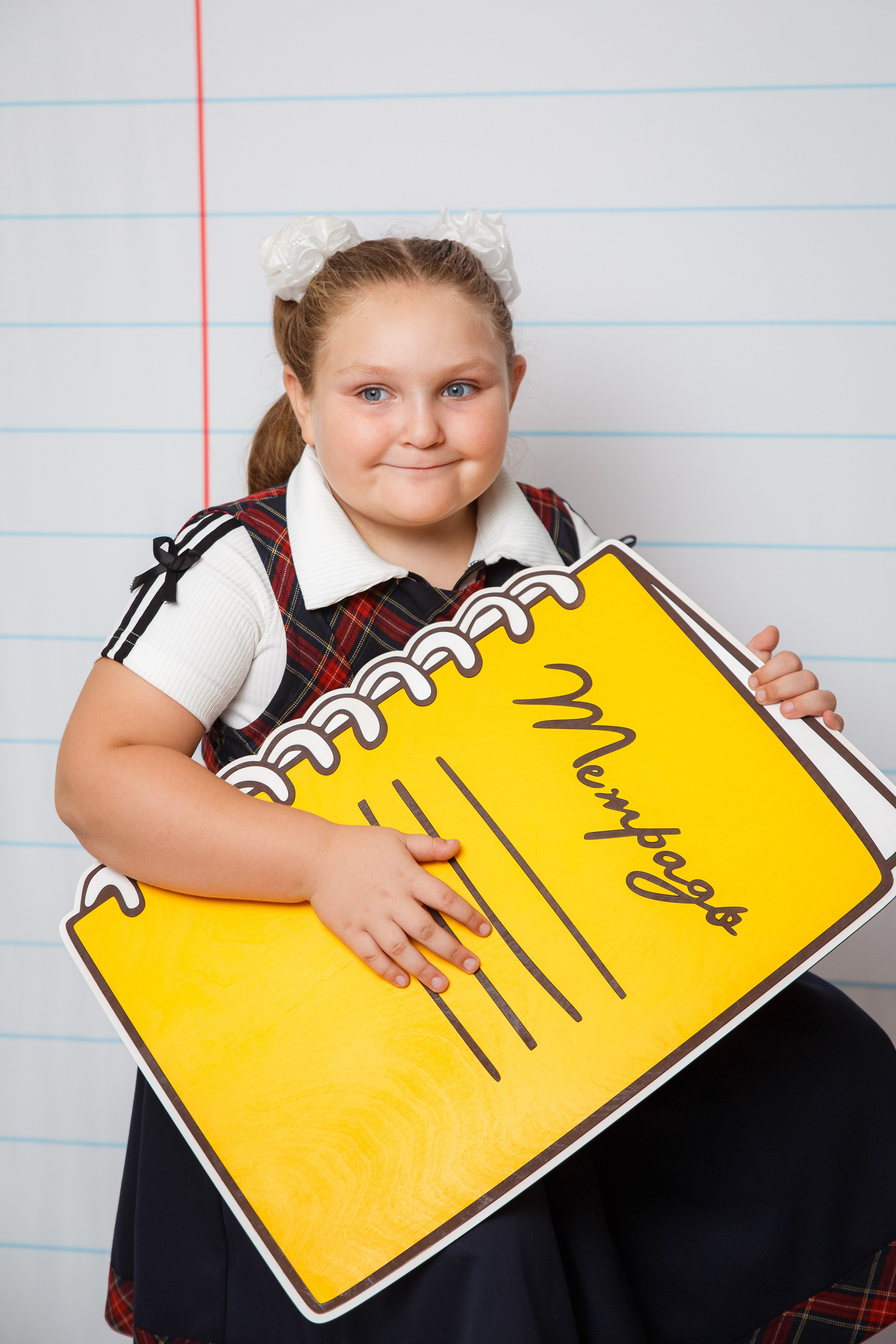 «Тетрадный лист». Выпускные альбомы в Донецке и ДНР. Фотограф Донецк и ДНР