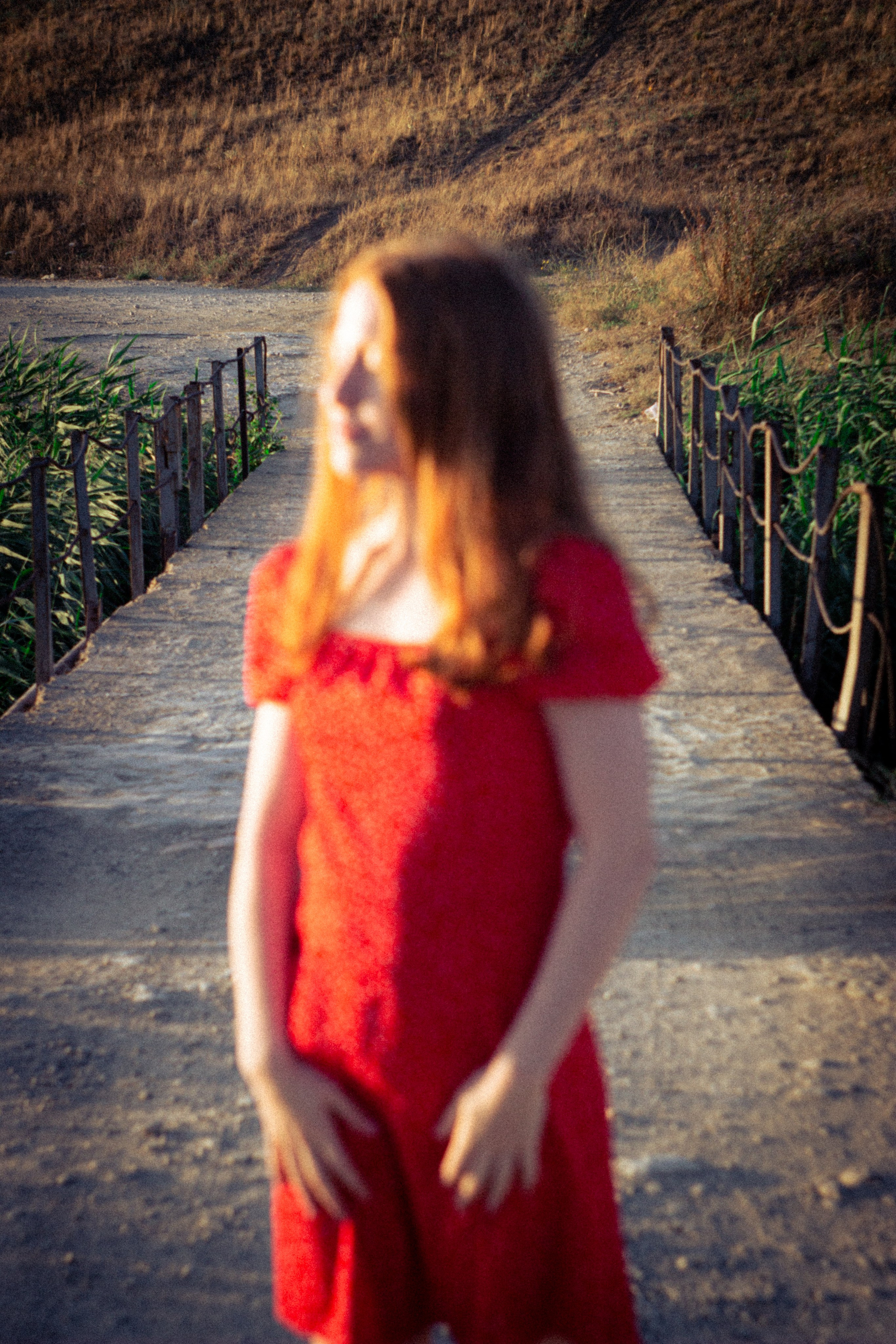 Платье в горошек. • Фотограф Александра Светозар Алчевск •