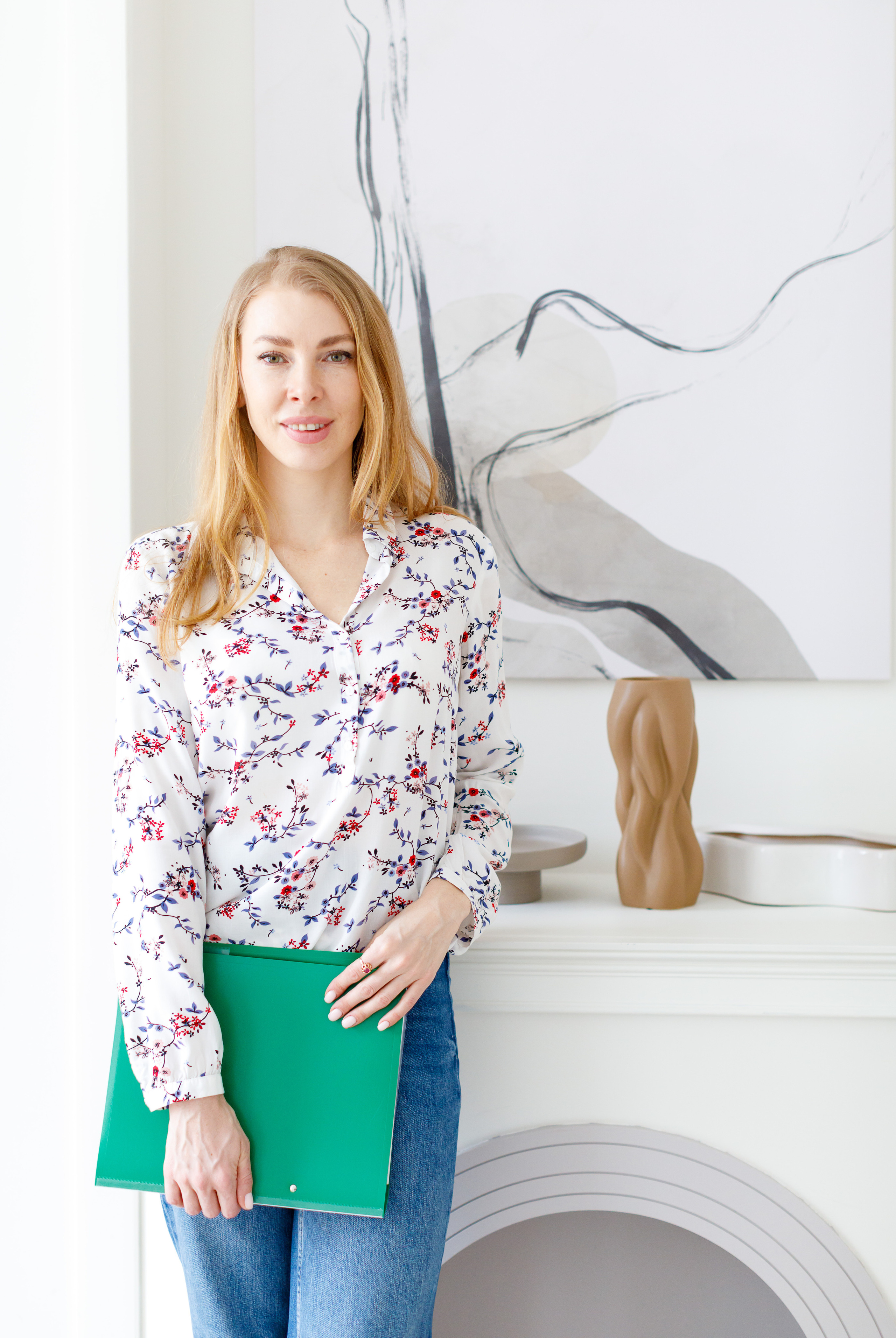 Съёмка для сайта и соц сетей логопеда Виктории. Портретный и семейный фотограф Юлия Герман