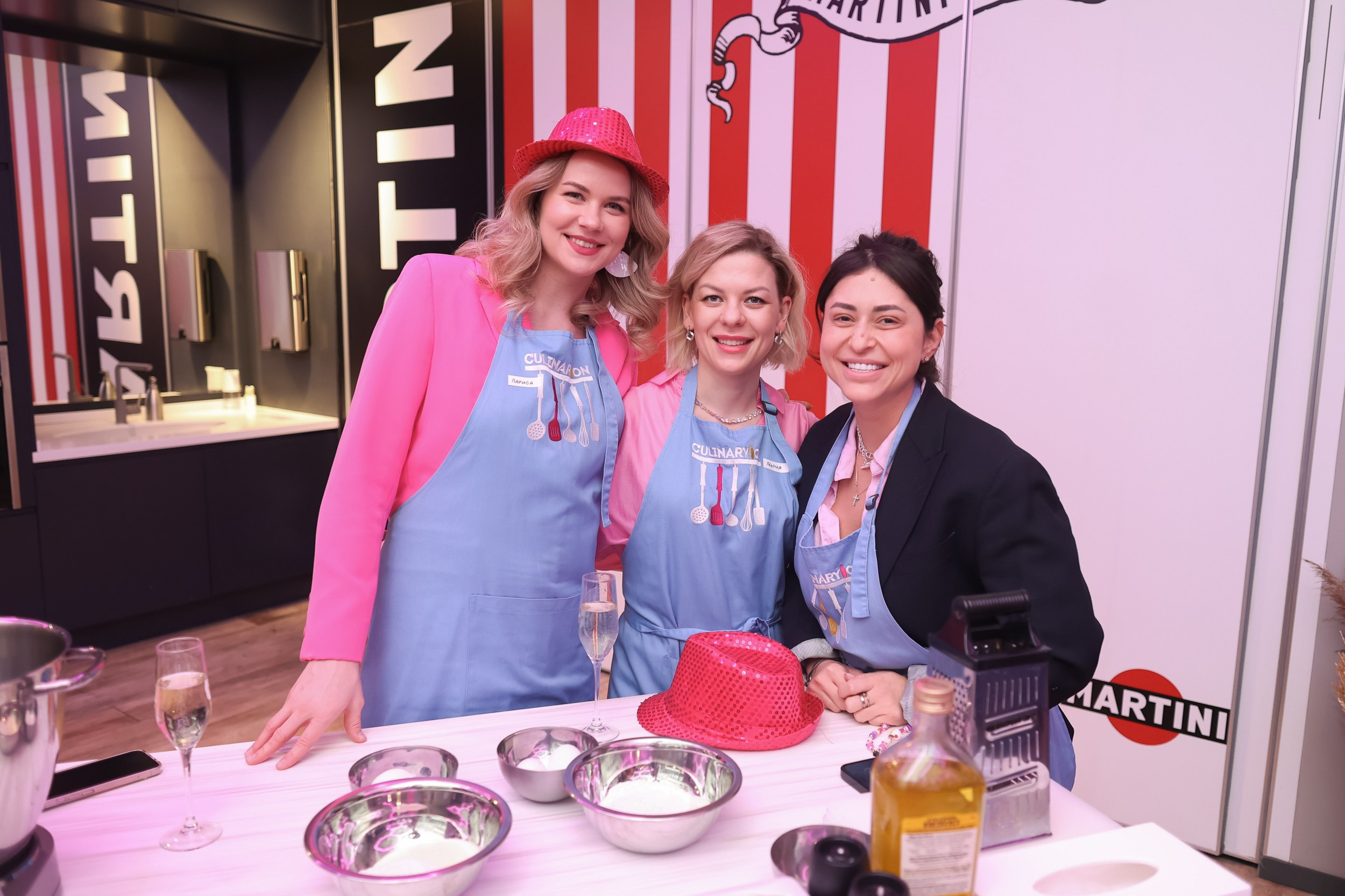 Вечеринка 8 марта в EventyOn. Репортажный фотограф видеограф в Москве Ольга Плаксина