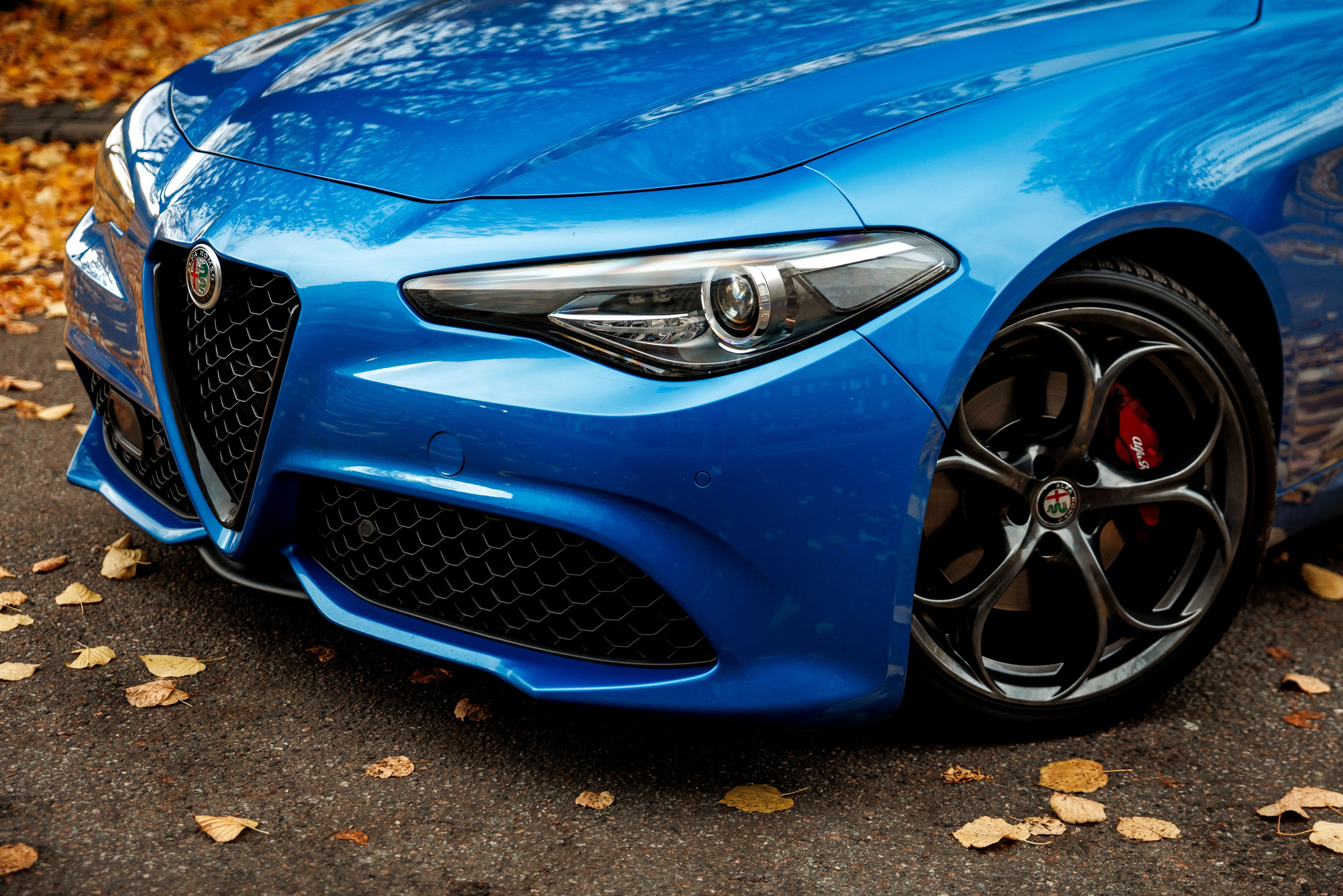 Авто. Фотограф Иван Петров