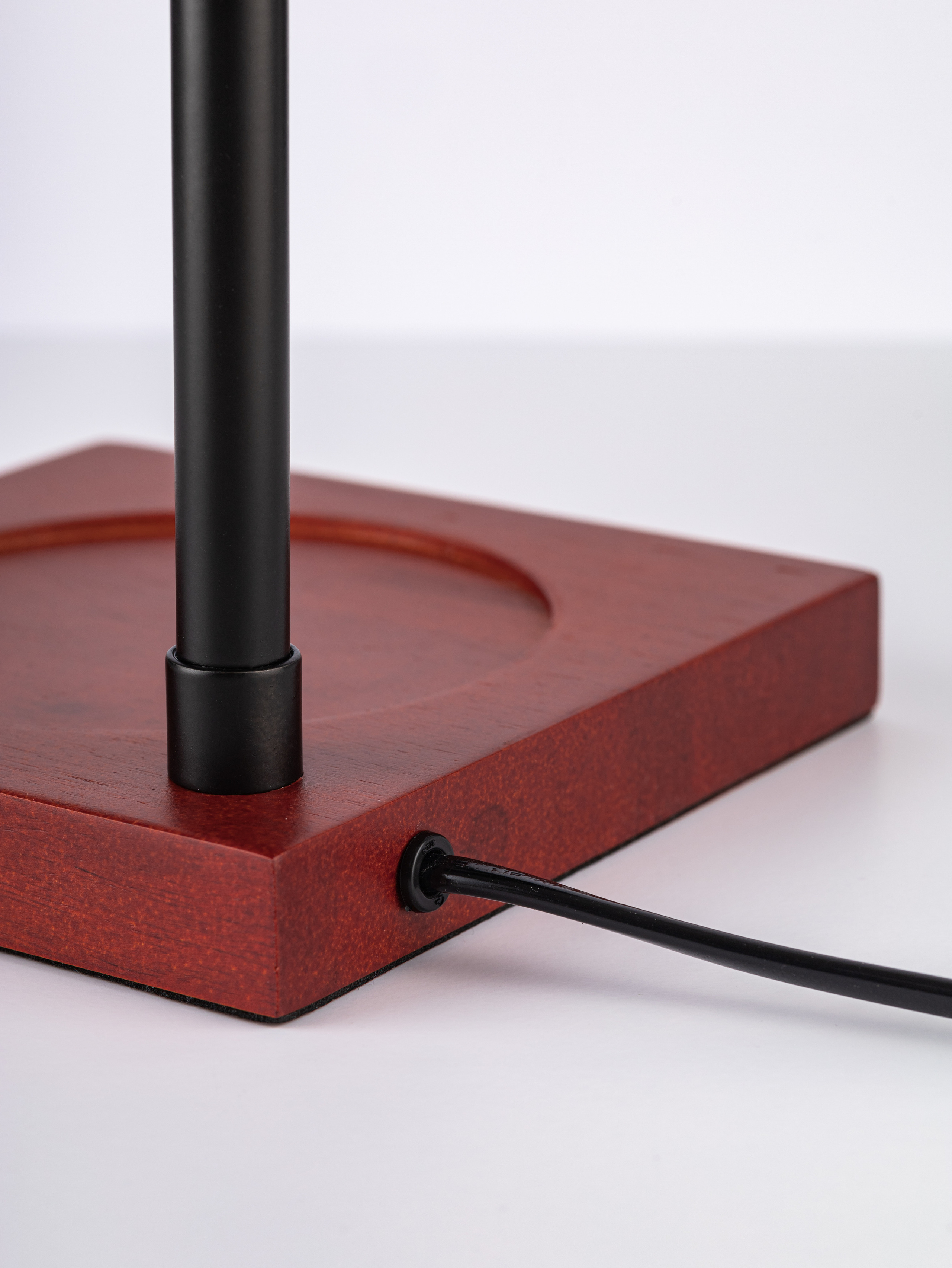 Лампа ароматическая. Уютная студия предметной съемки для маркетплейсов в городе Москва