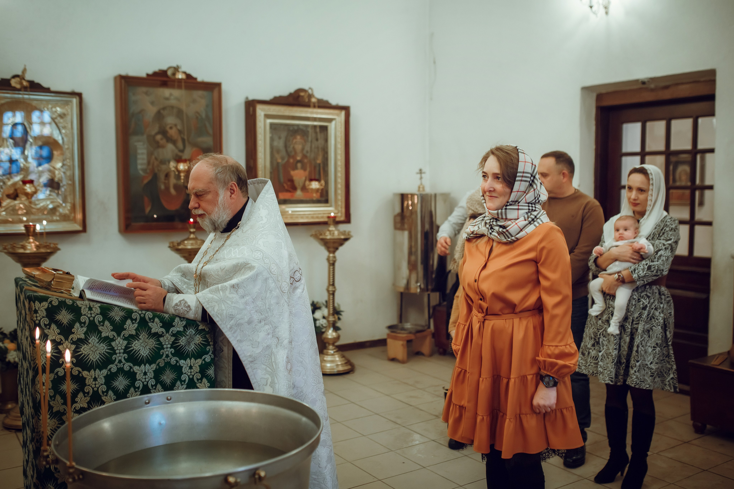 Крещение Дарьи. Фотограф на Крещение, семейный фотограф в Москве