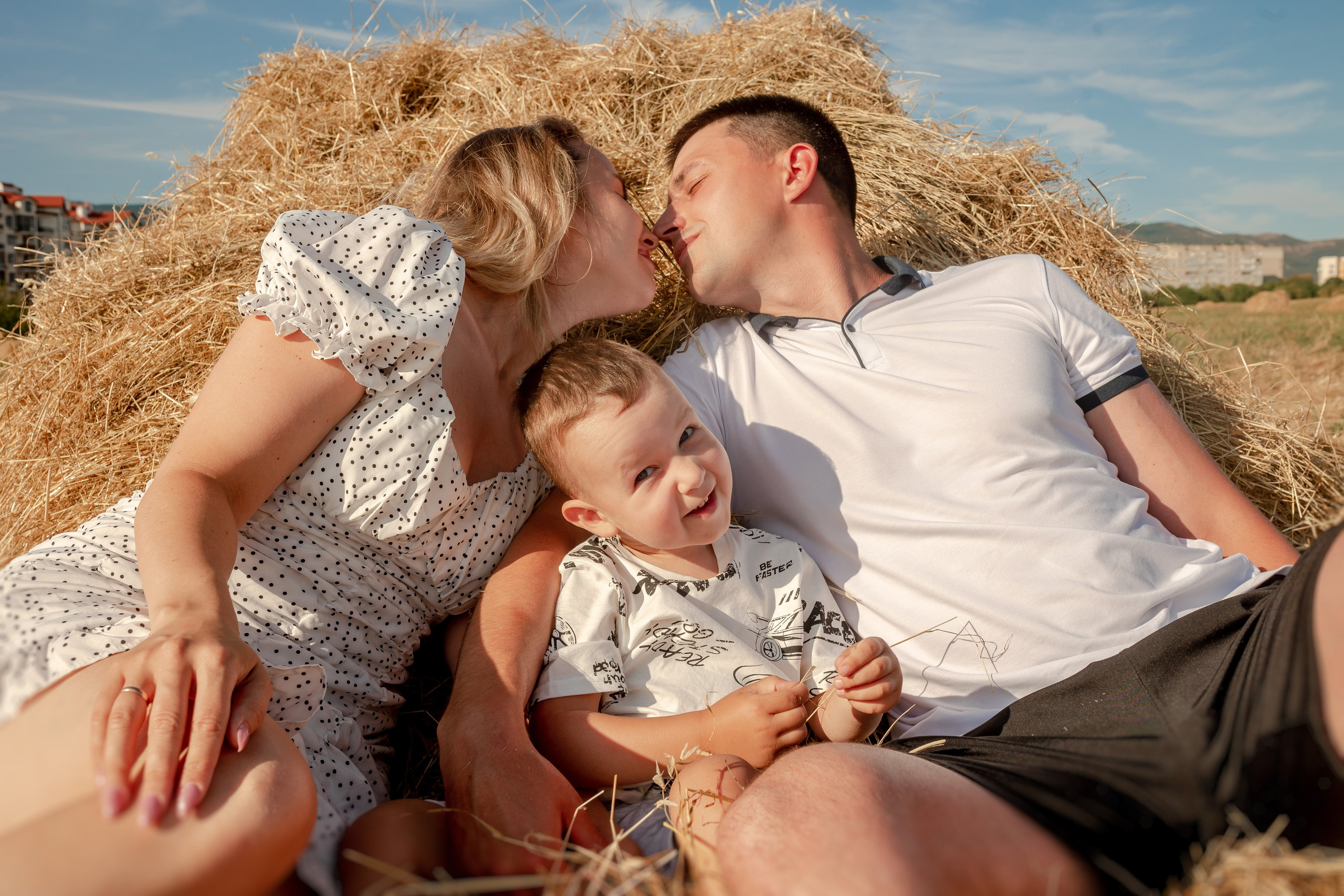 Светлана, Виктор и Рома. Фотограф в Геленджике, Архипо-Осиповке, Абрау-Дюрсо, Кринице Виктория