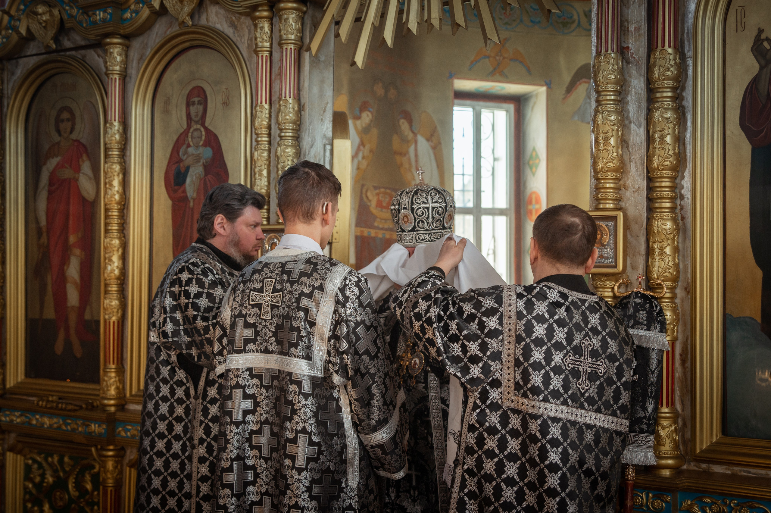 Преждеосвящение Даров. Храм Серафима Саровского. Церковный, семейный и репортажный фотограф Волгоград, Волжский