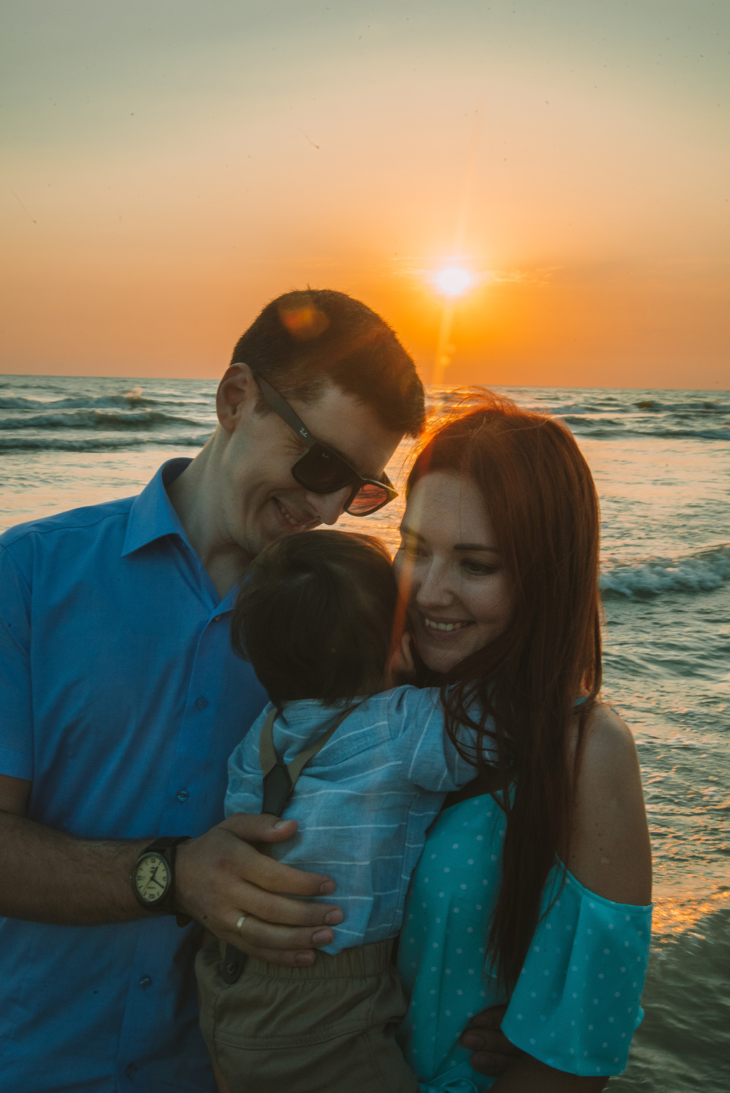 Фотосессия на пляже, на море. Семейный, детский фотограф в Минске Вероника Гапоненко