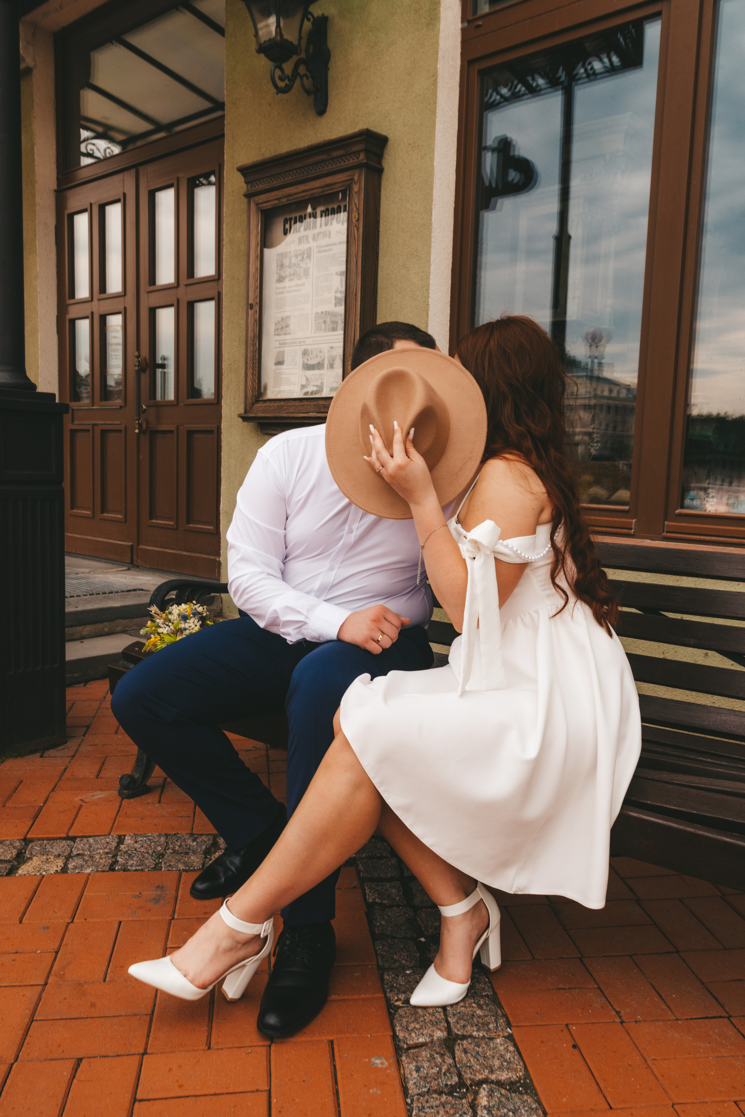 Фотосессия влюбленных молодоженов. Семейный, детский фотограф в Минске Вероника Гапоненко