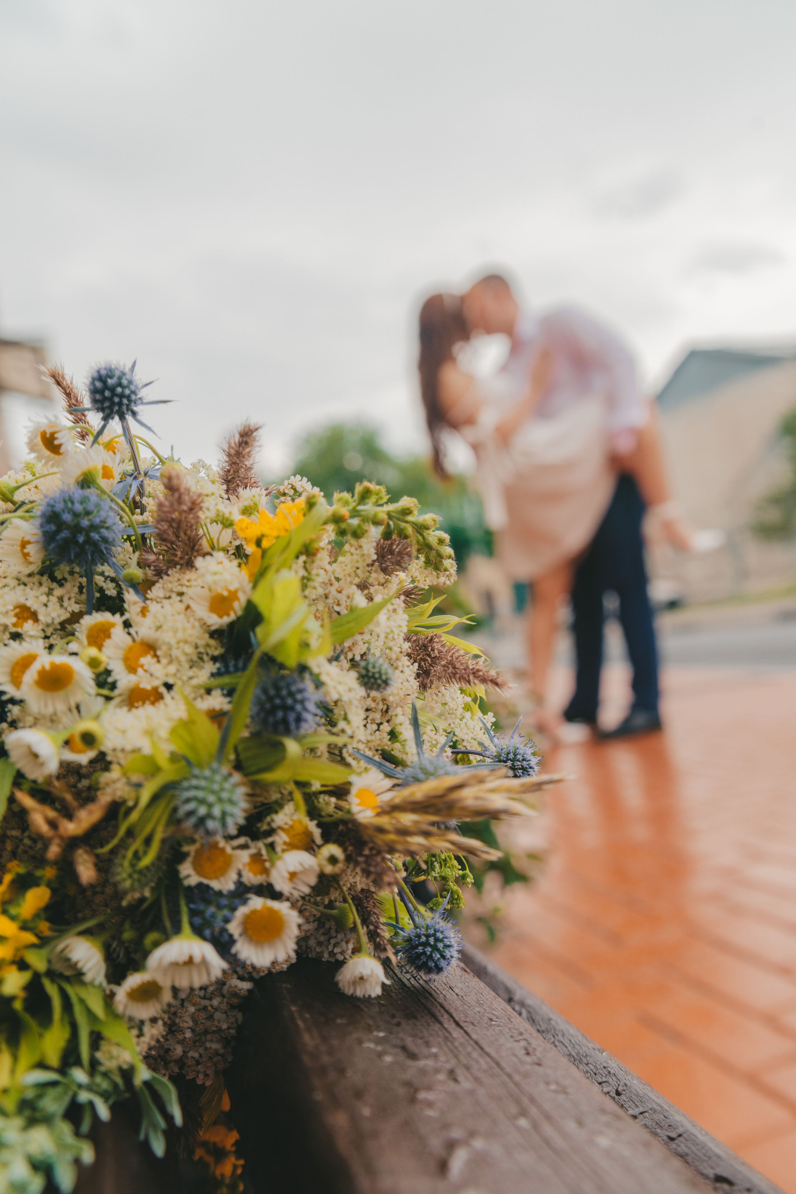 Фотосессия влюбленных молодоженов. Семейный, детский фотограф в Минске Вероника Гапоненко