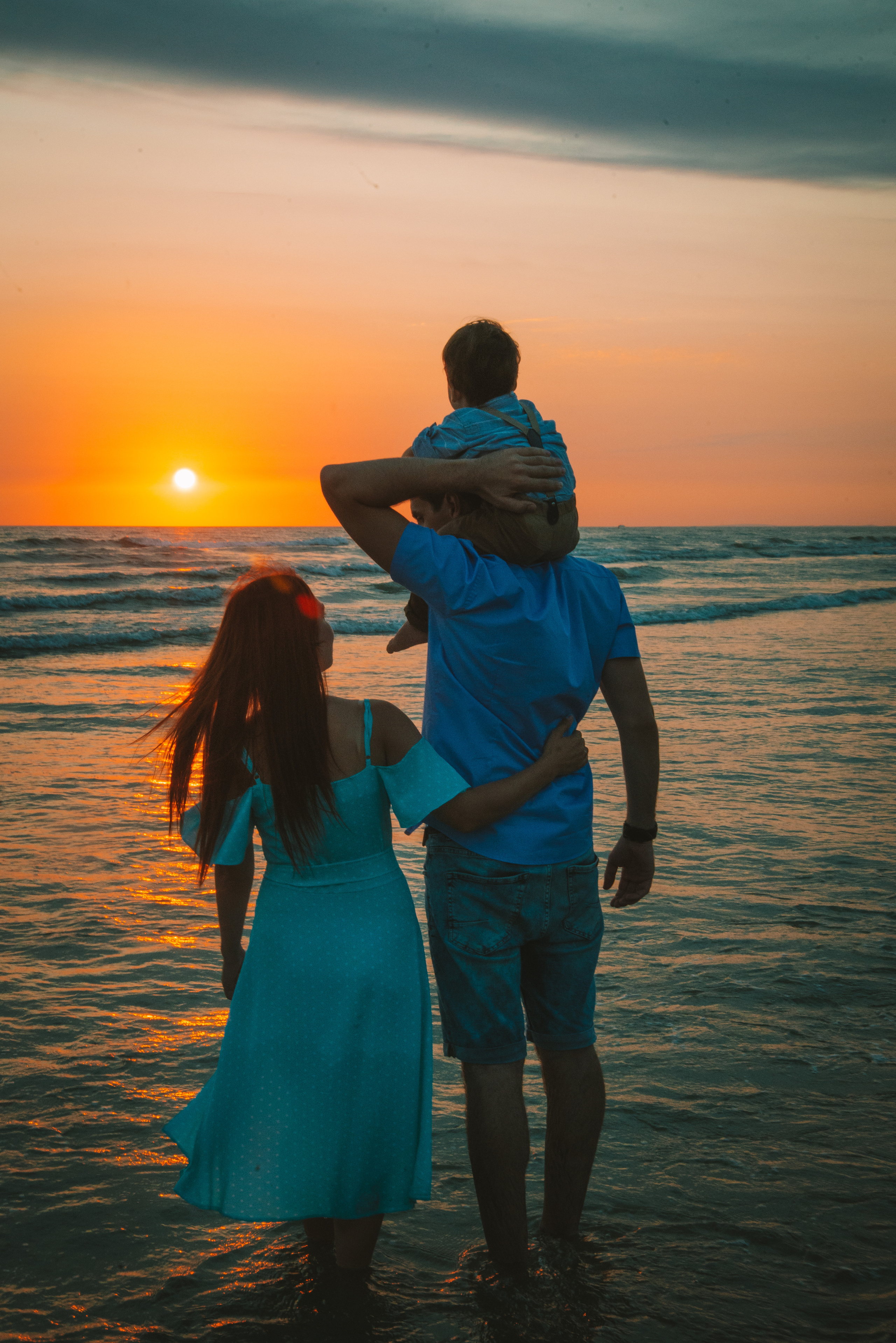 Фотосессия на пляже, на море. Семейный, детский фотограф в Минске Вероника Гапоненко