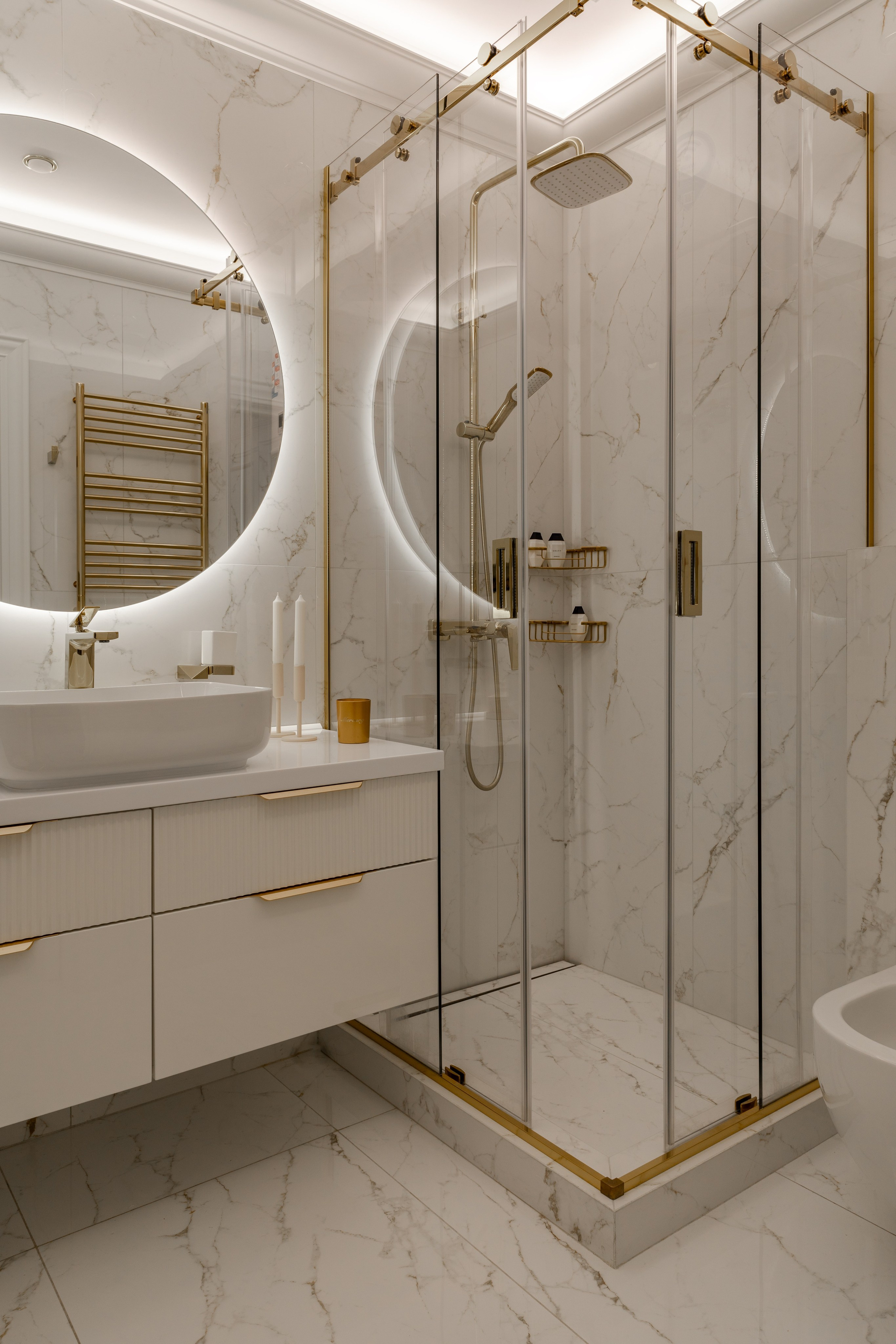 Дизайн проект Екатерины Бондаревой @atmosfera_sochi_studio_ Трехкомнатная квартира в ЖК "Фрукты". Интерьерный фотограф Москва