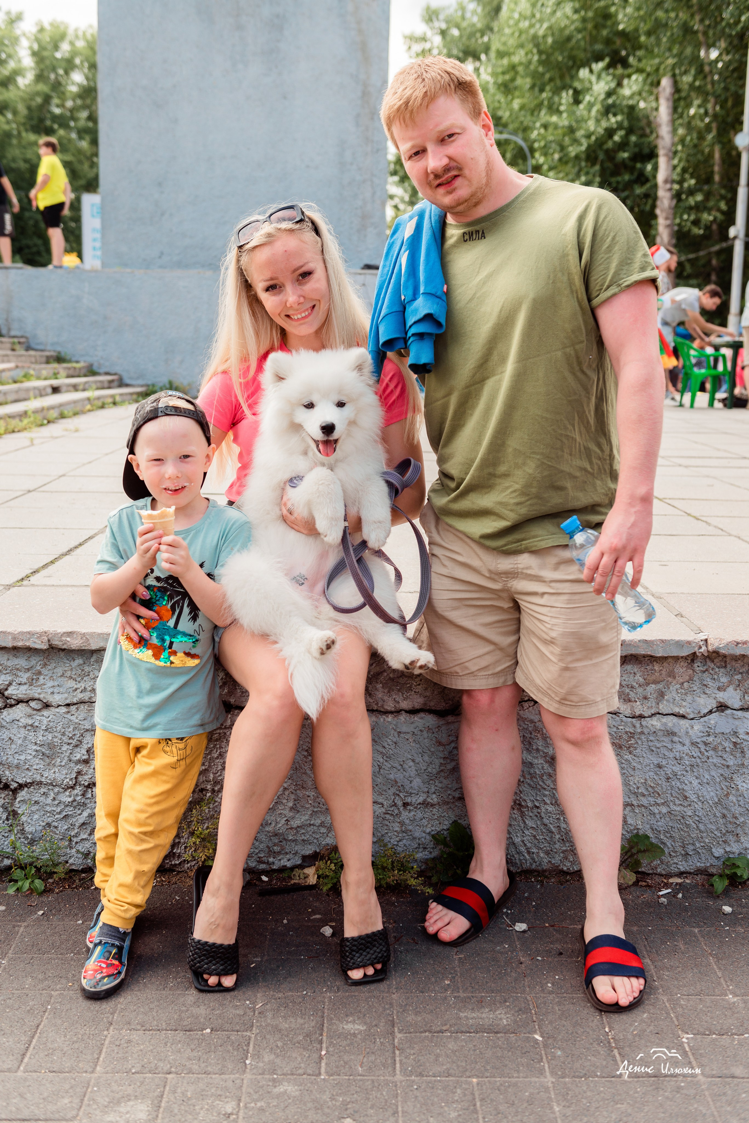 Краски Холи в Комсомольском Парке 2023. Детский фотограф, семейный фотограф и репортажи в Кемерово