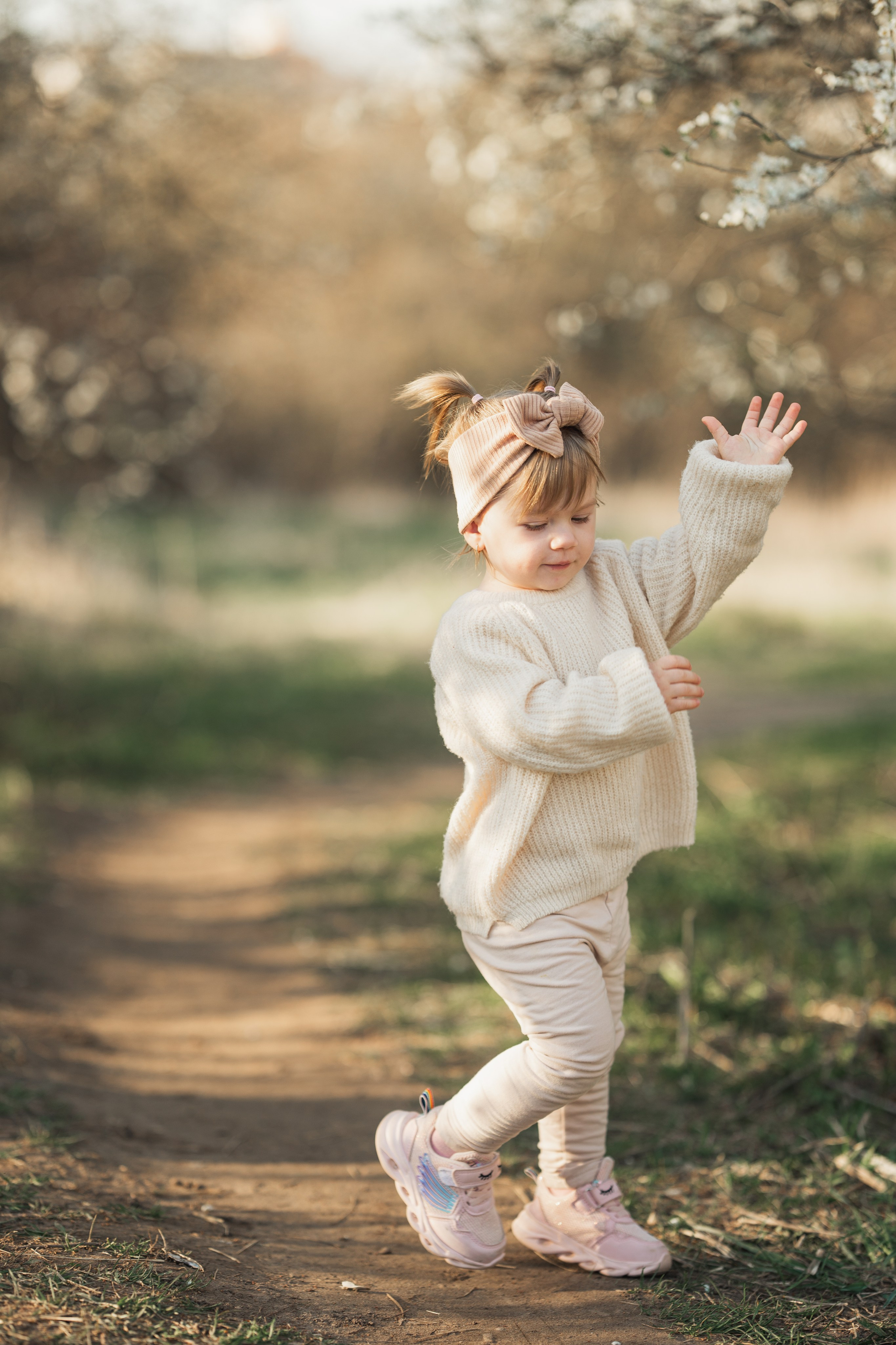ВЕСНА. Лилия и Кира. Фотограф Марта Козел. Гродно, Беларусь