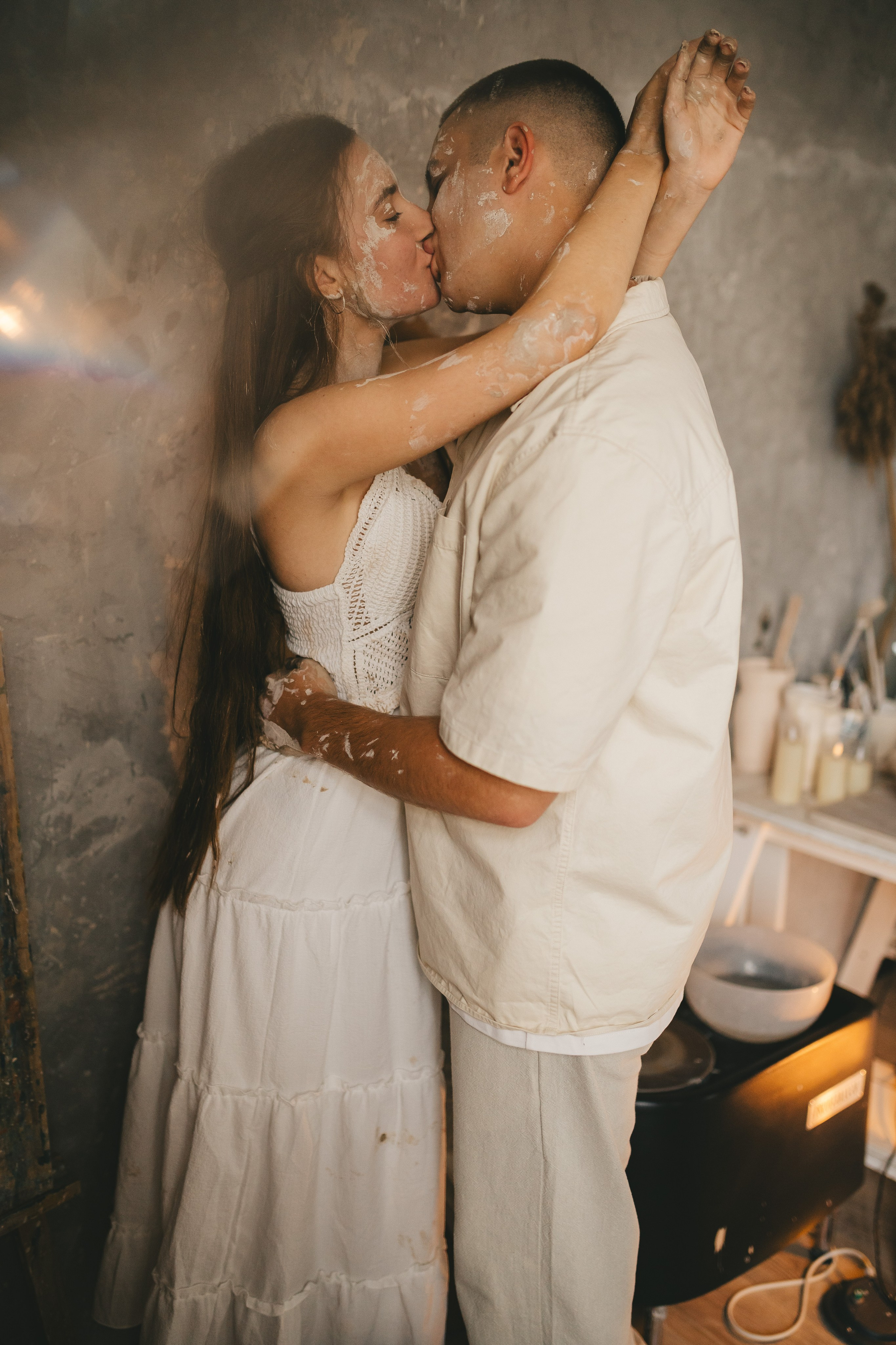 Дима и Даша в гончарной мастерской. Семейный lifestyle фотограф в Санкт-Петербурге Людмила Пахомова