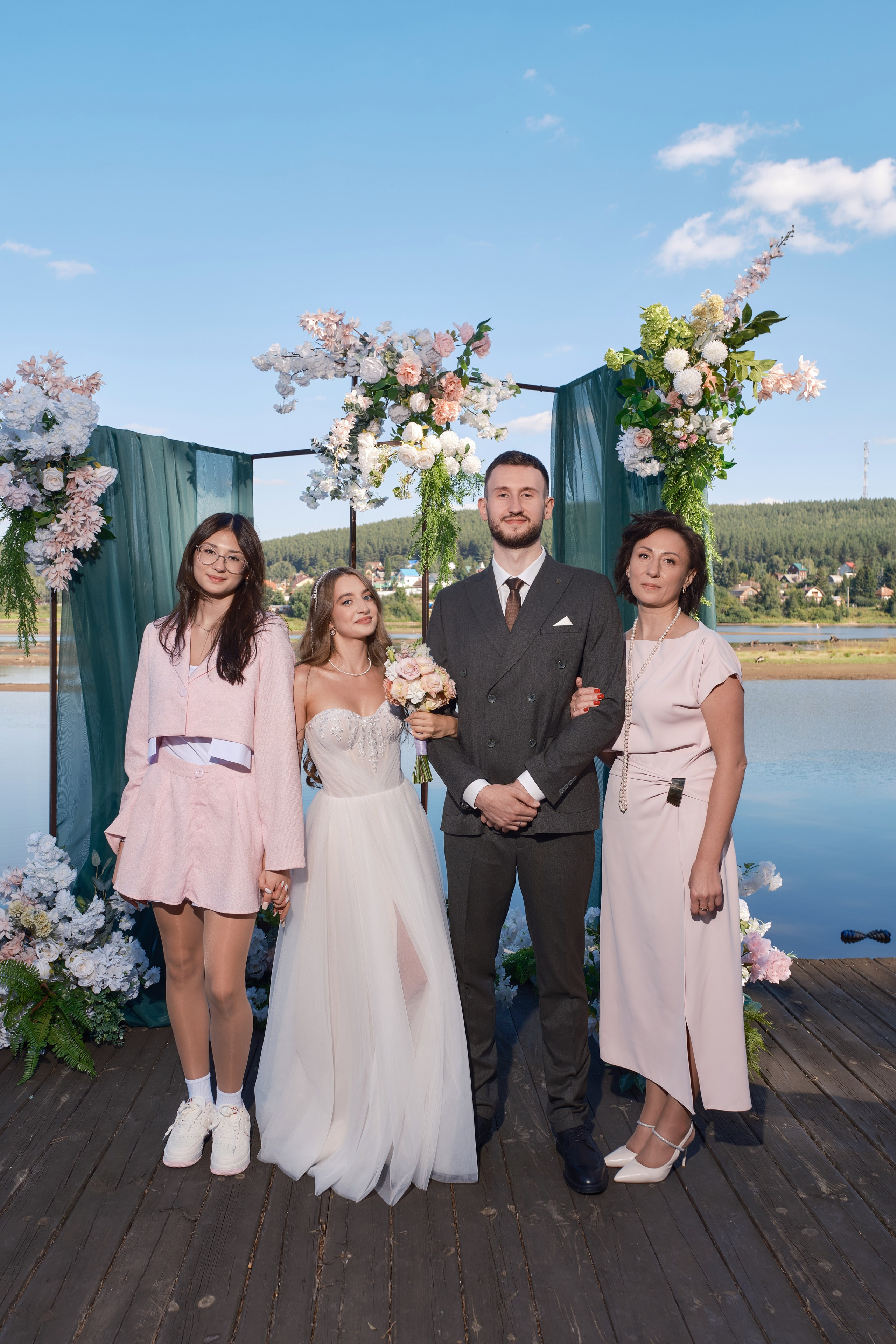 АРТЕМ И ЕКАТЕРИНА. Свадебный фотограф в Екатеринбурге Соседков Евгений