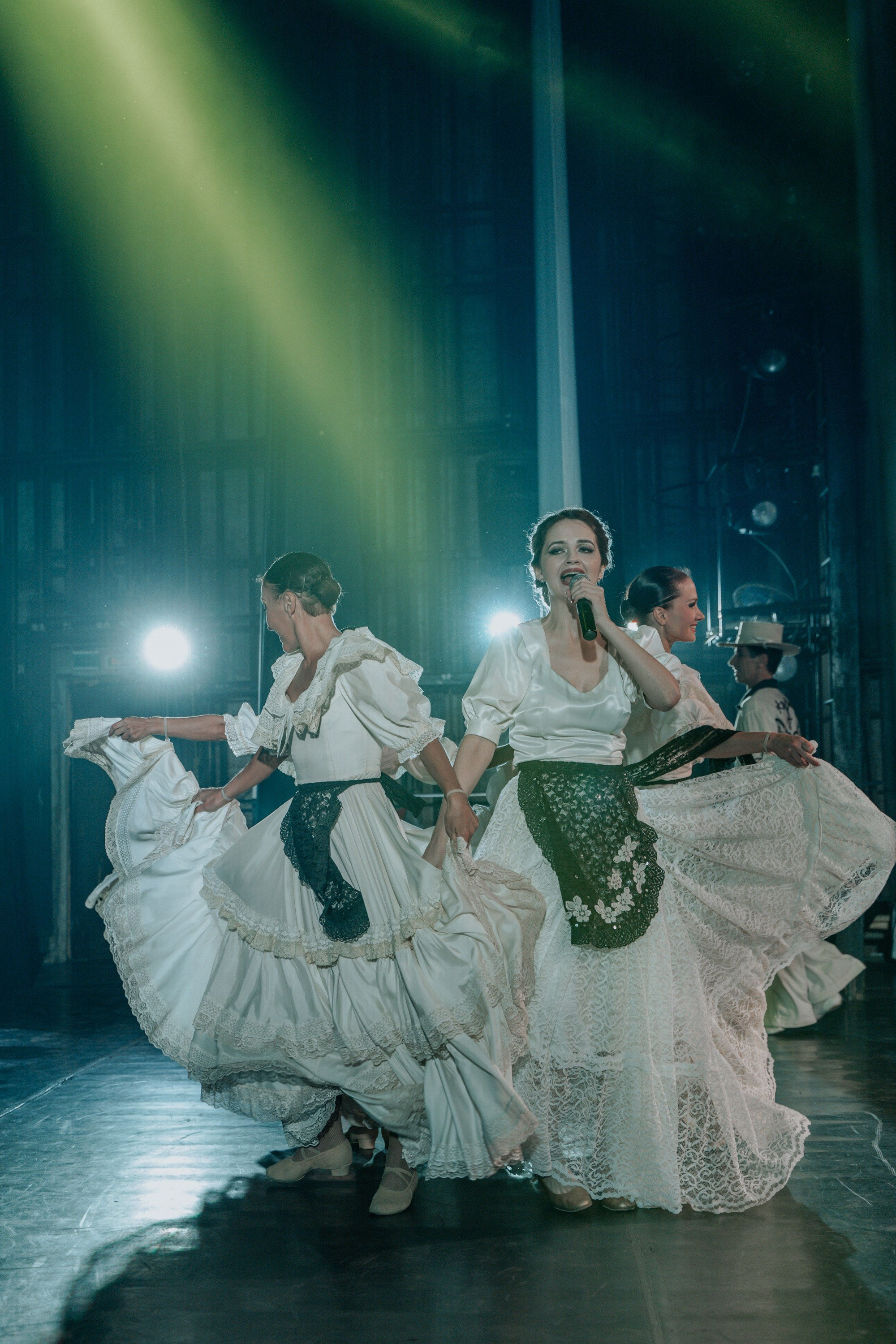 AMOSOVA. Фотограф первого впечатления