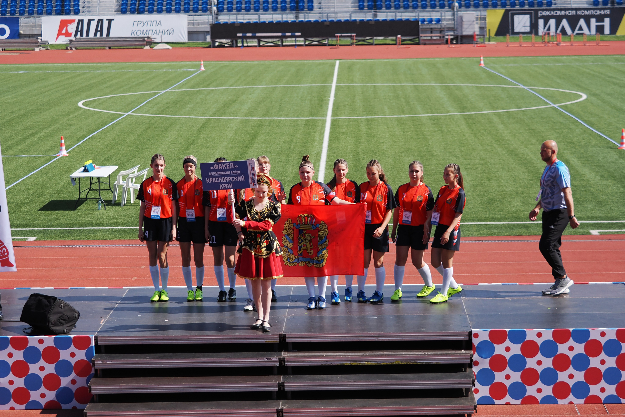 Всероссийские соревнования по русской лапте. Репортажный фотограф Алексей Козьмин