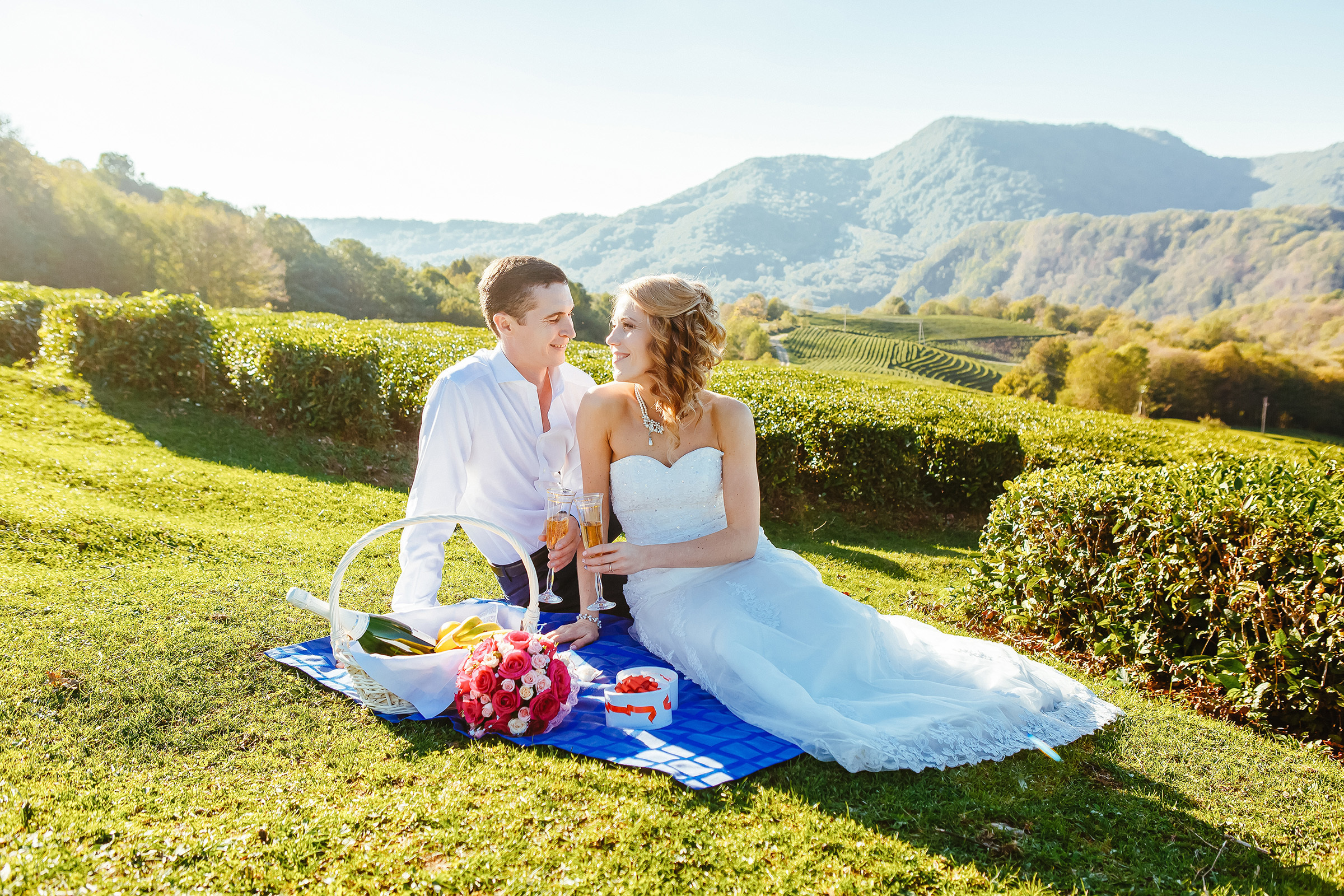 Свадьбы. Репортажный и семейный фотограф видеограф в Москве