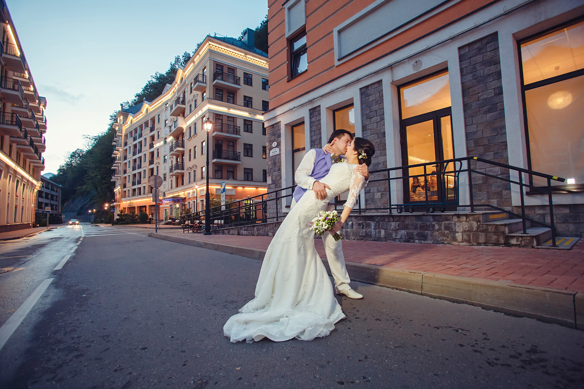 Свадьбы. Репортажный и семейный фотограф видеограф в Москве