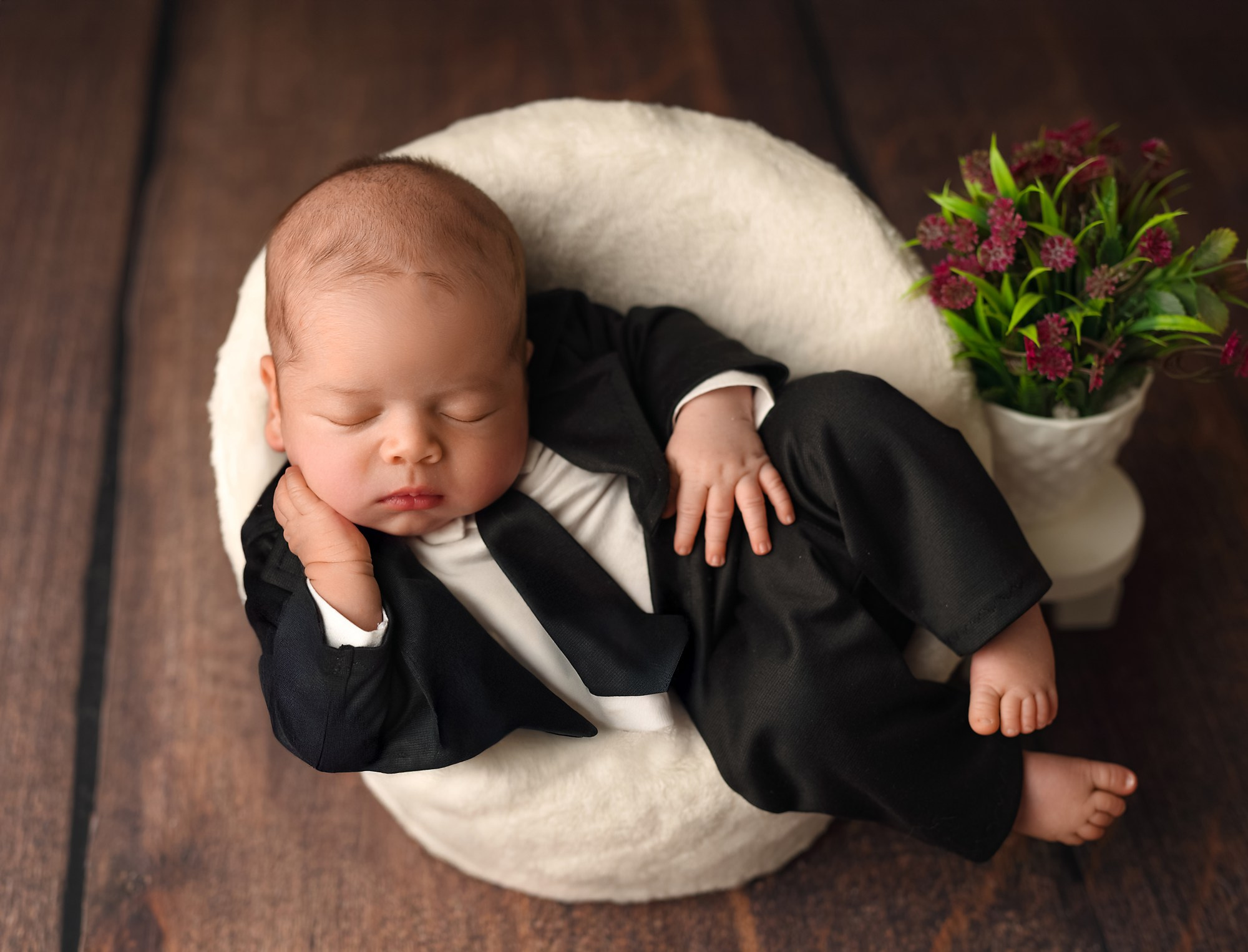 Newborn. Фотограф новорождённых в Казани Нейля Гильмутдинова ньюборн