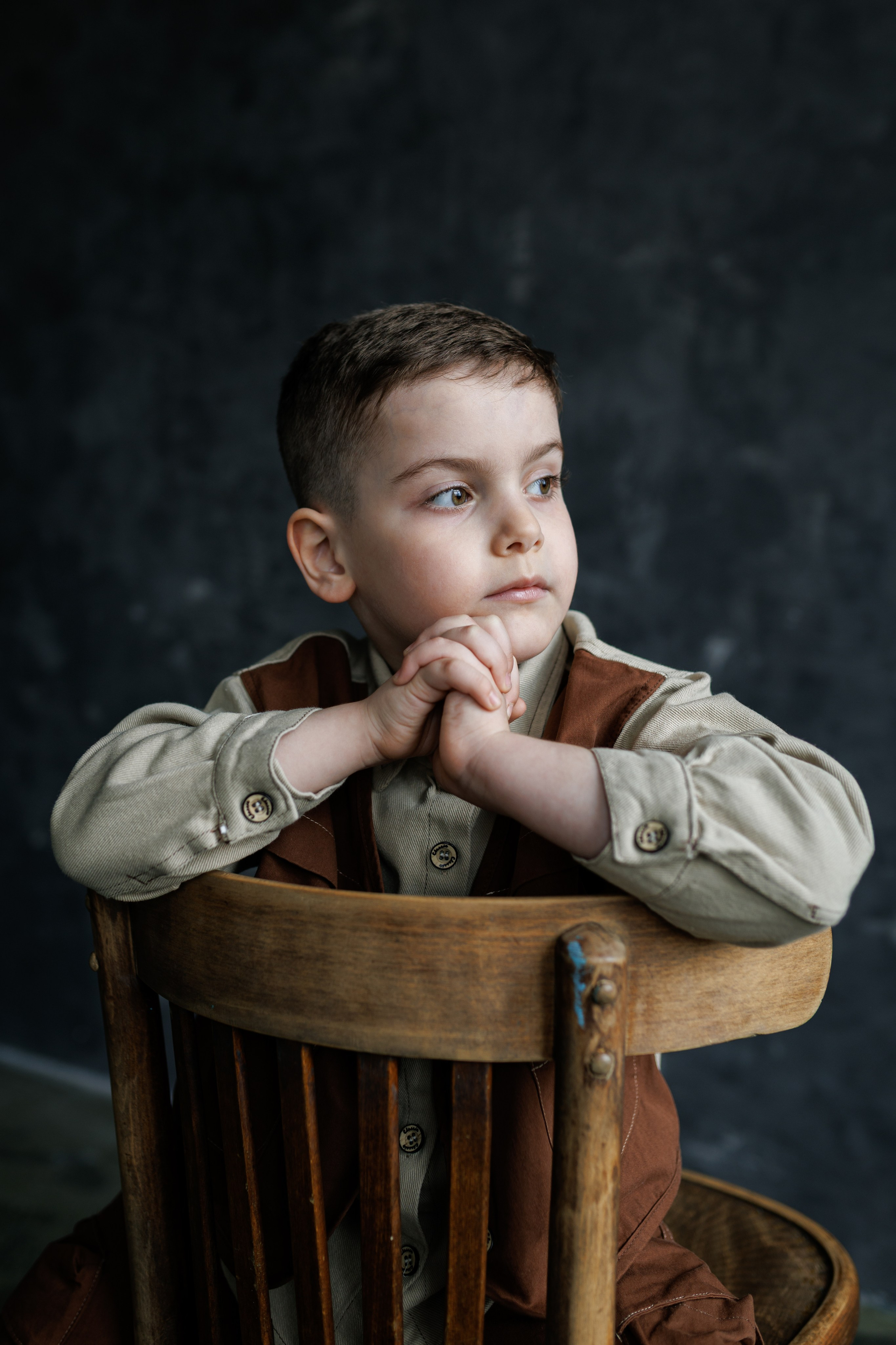 Давид. Выпускные школьные альбомы Мария Киселёва. Москва и МО