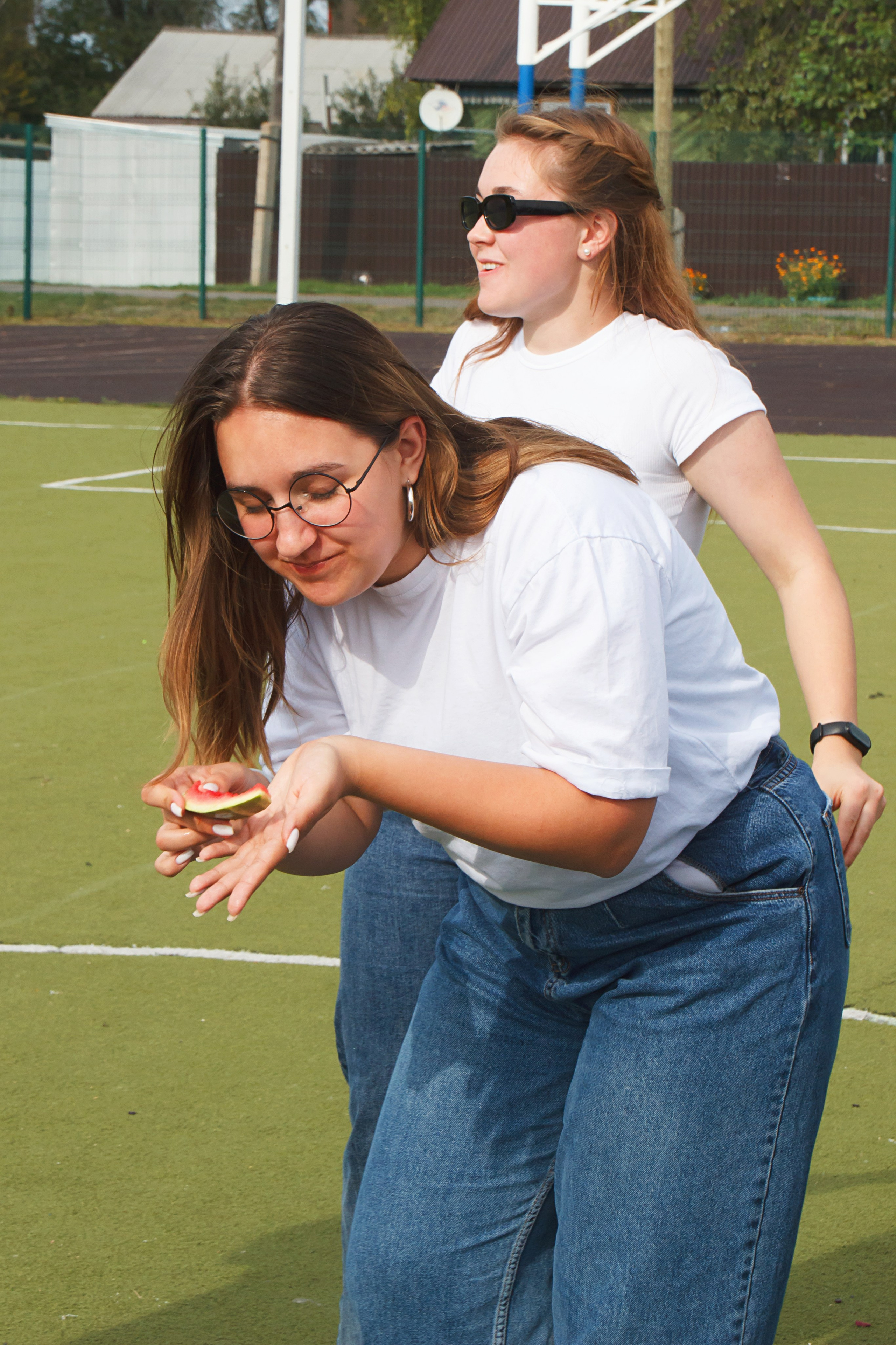 Выпускной альбом 2023. Фотограф и видеограф в Омск/Москва Сащенко Лера