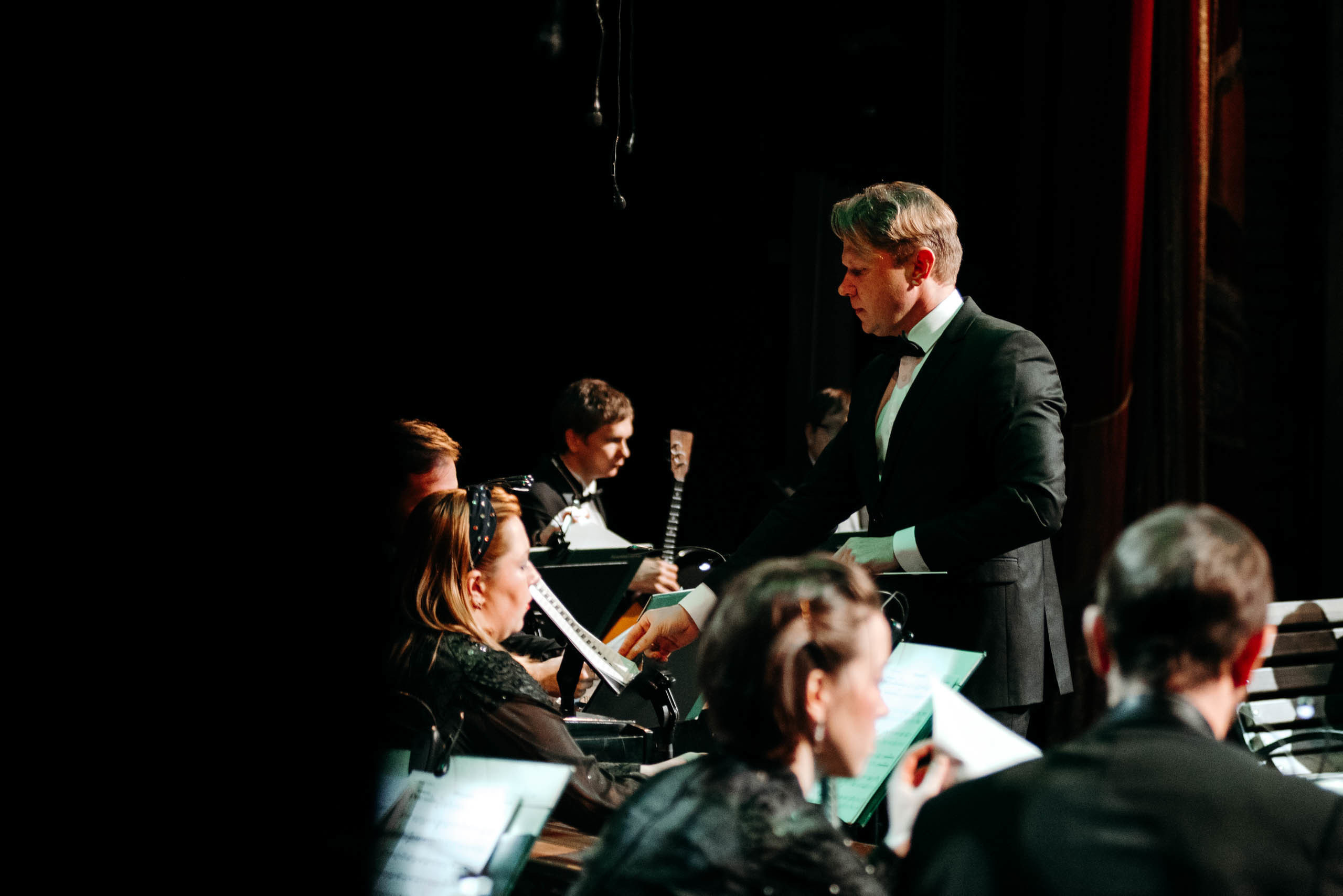 Спектакль Темные Аллеи. Фотограф в Москве Илья Максимов