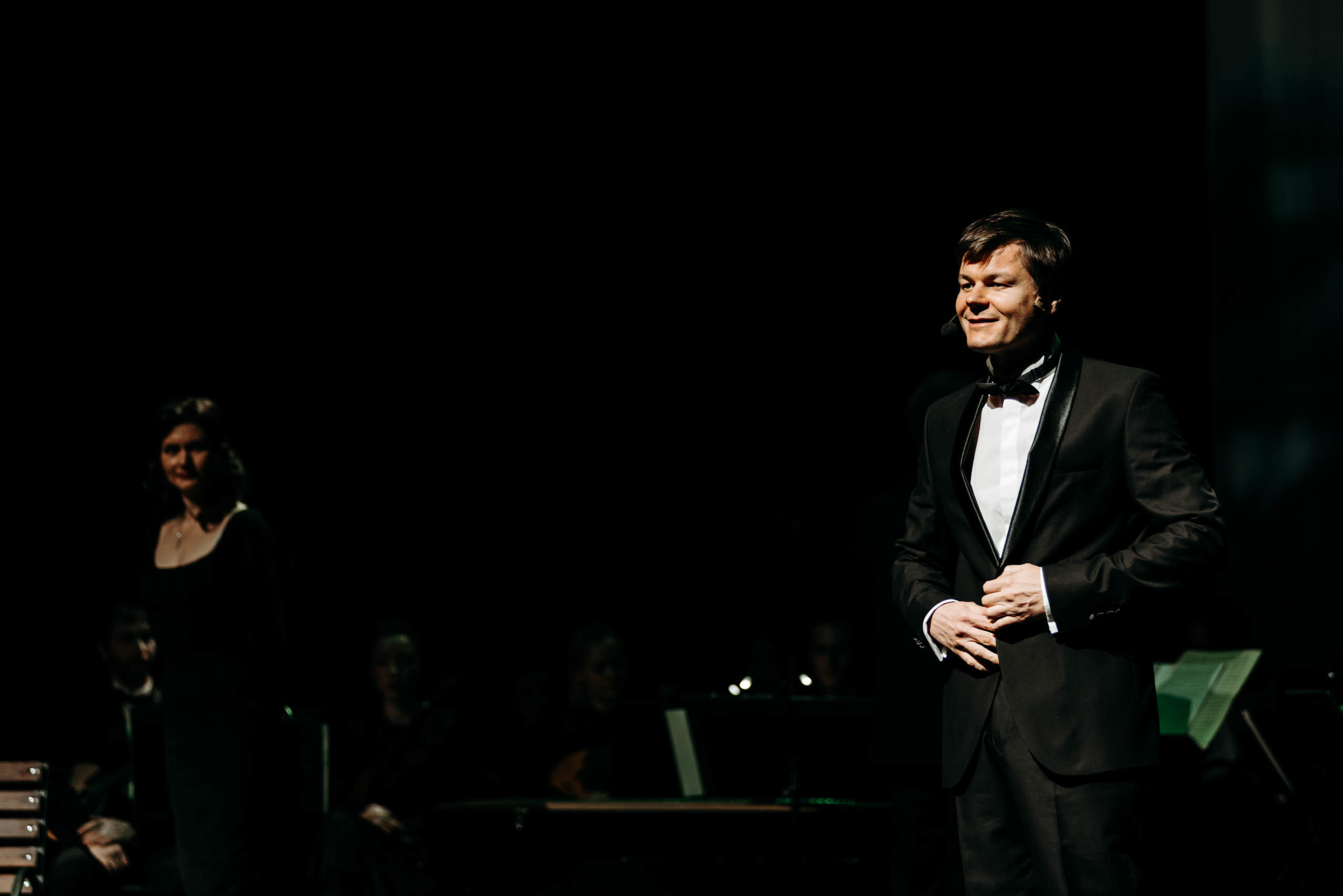 Спектакль Темные Аллеи. Фотограф в Москве Илья Максимов