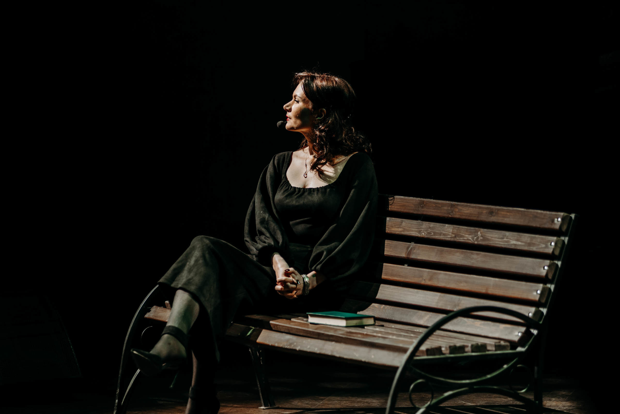 Спектакль Темные Аллеи. Фотограф в Москве Илья Максимов