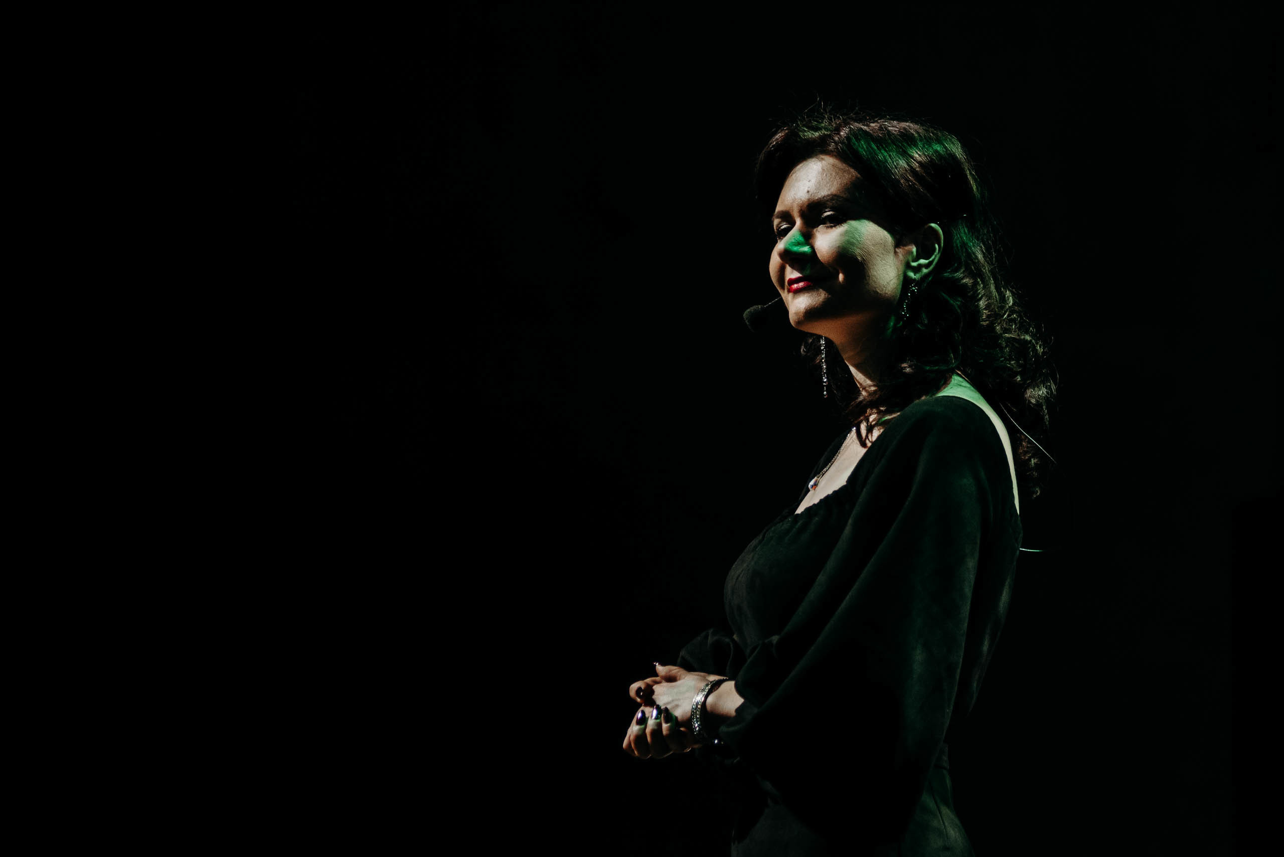 Спектакль Темные Аллеи. Фотограф в Москве Илья Максимов