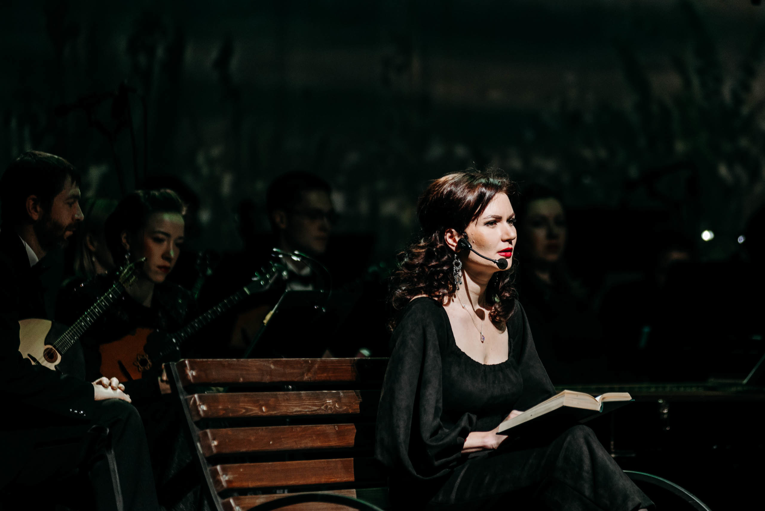 Спектакль Темные Аллеи. Фотограф в Москве Илья Максимов