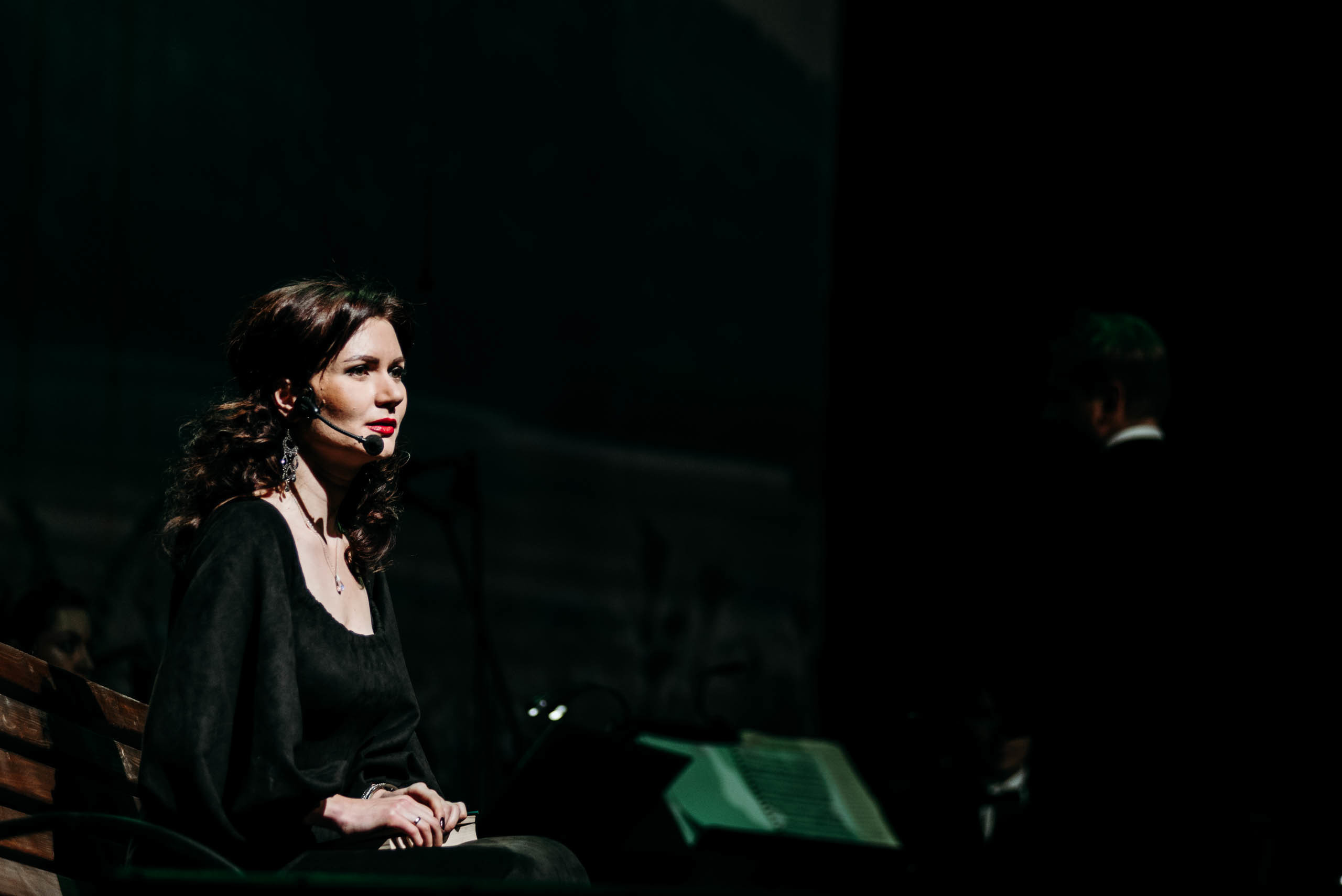 Спектакль Темные Аллеи. Фотограф в Москве Илья Максимов