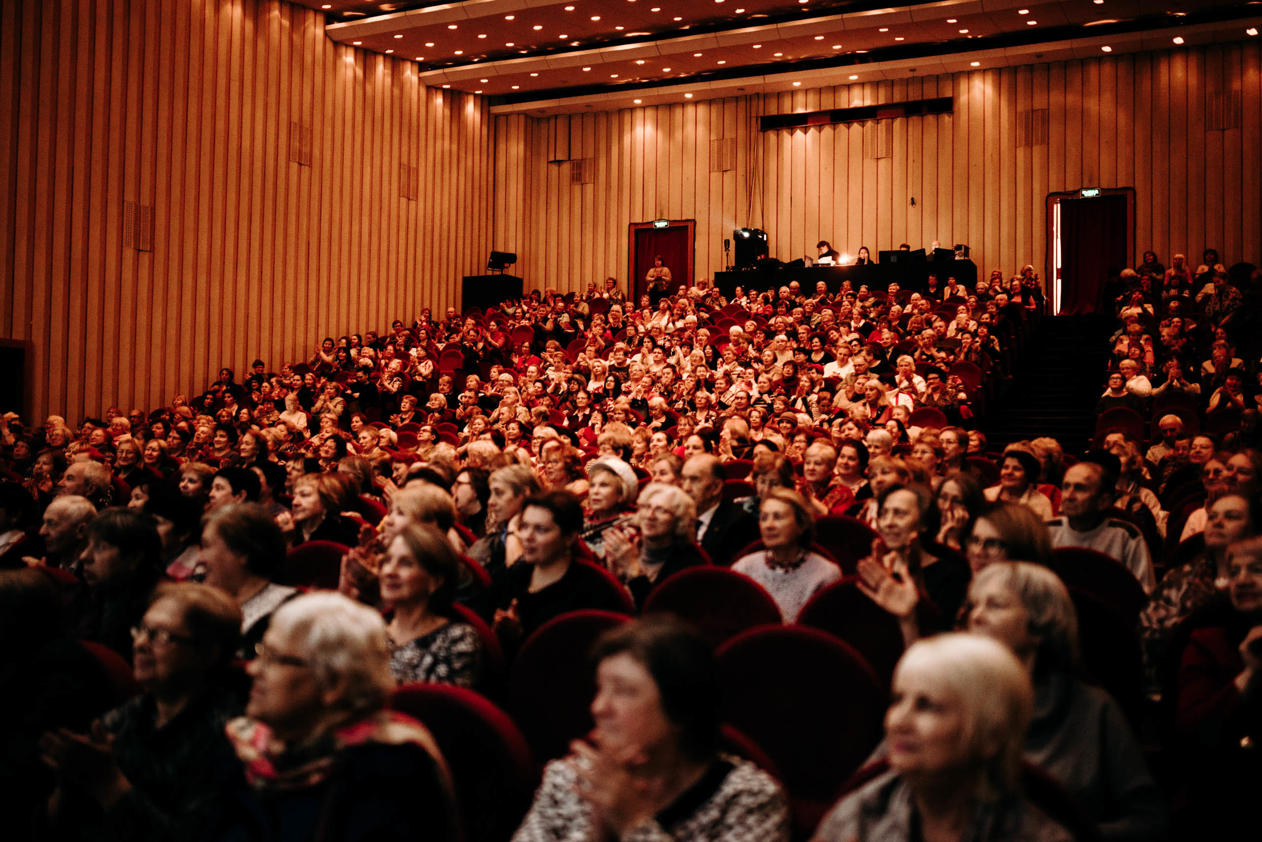 Спектакль Темные Аллеи. Фотограф в Москве Илья Максимов