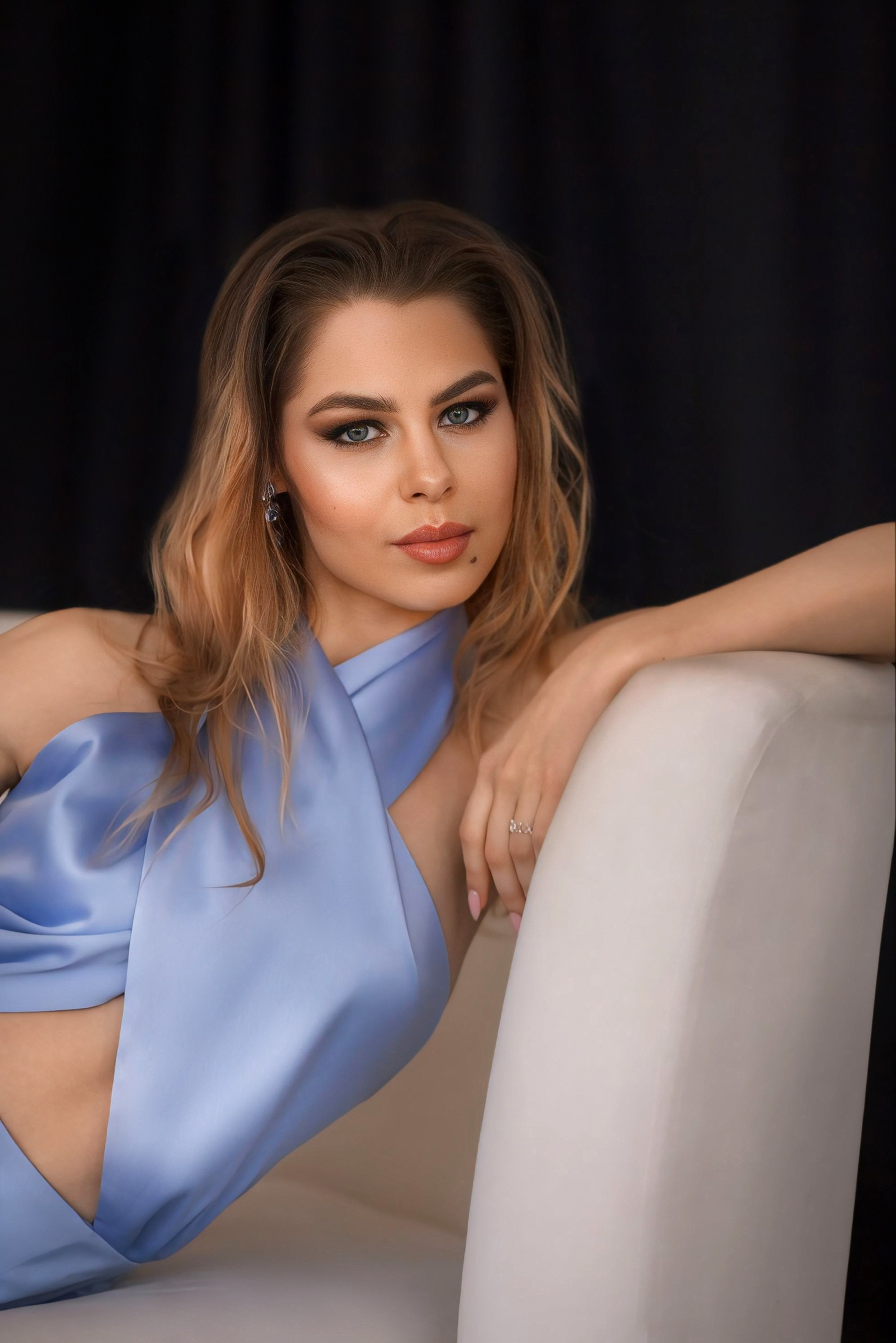 Женская студийная фотосессия в Ставрополе. Фотограф Ставрополь Пятигорск Елизавета Дарина