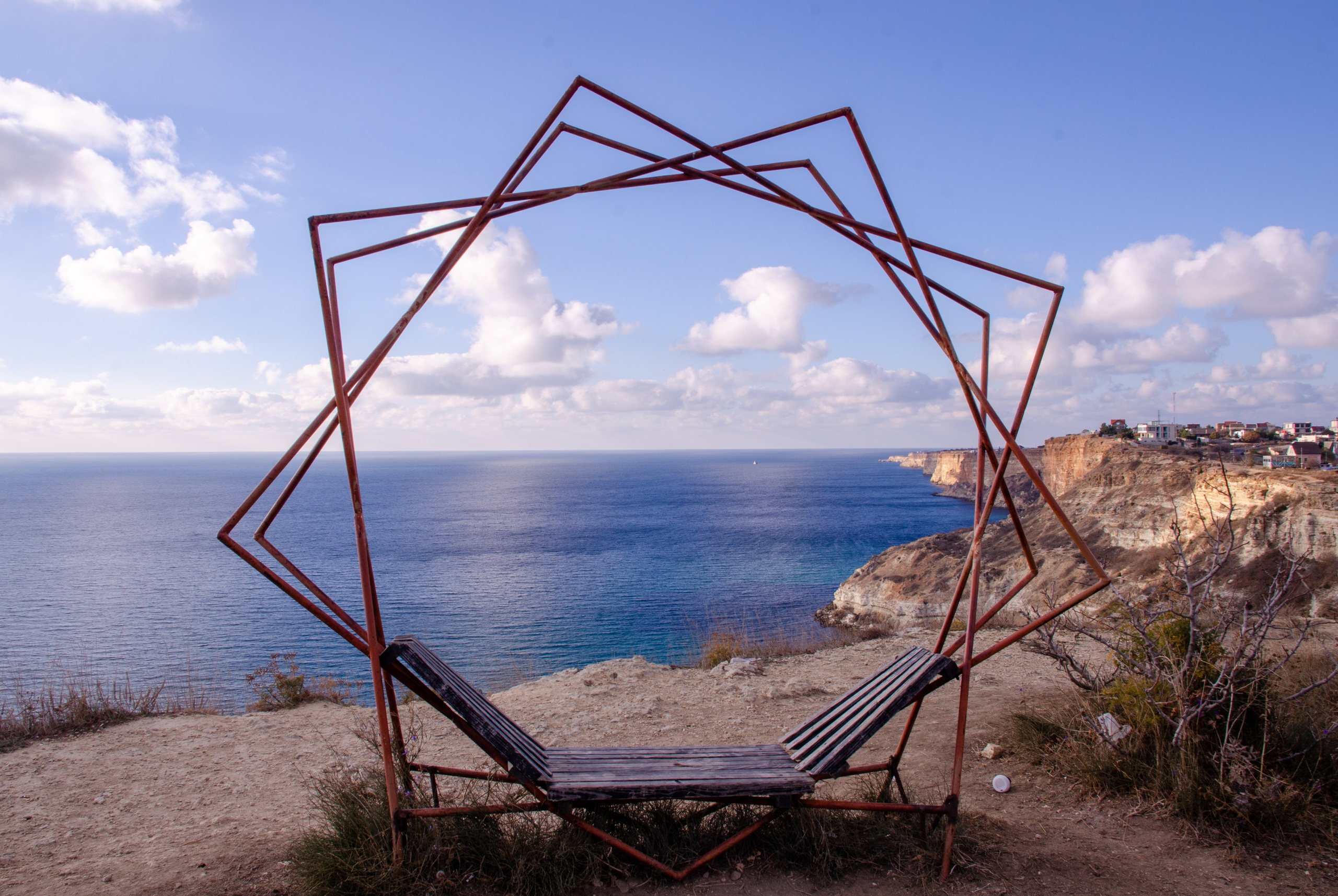 Самые красивые локации города Севастополь. Где пофотографироваться в Севастополе? Локации для фото. 1 место. Первое место. Место. Бывшее мес. Профессиональная фотосъемка в Крыму. Натуральные эмоции и живые кадры. Забронируйте дату прямо сейчас!