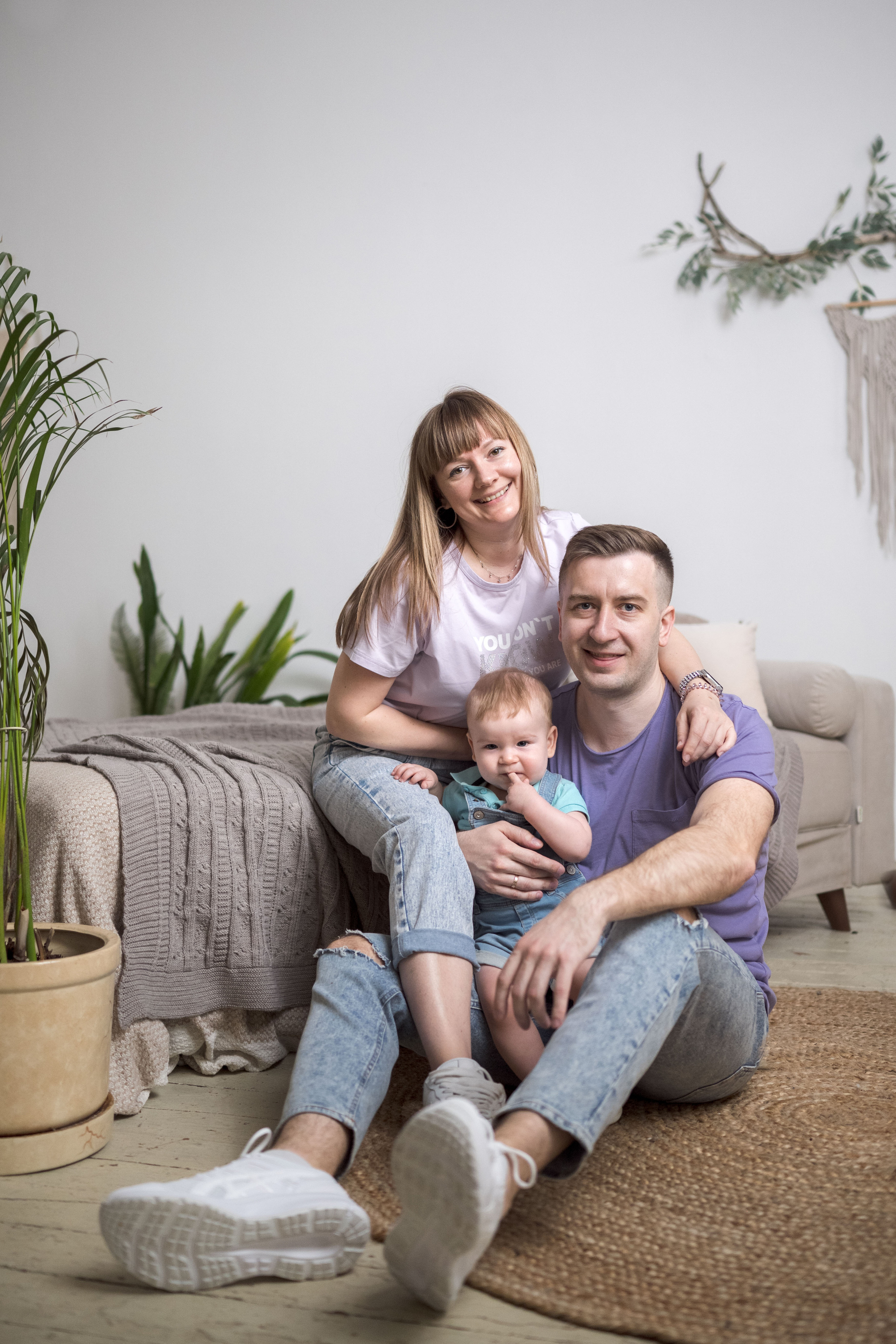 Семейная фотосессия в студии. Фотограф в Белграде Чугреева Елена