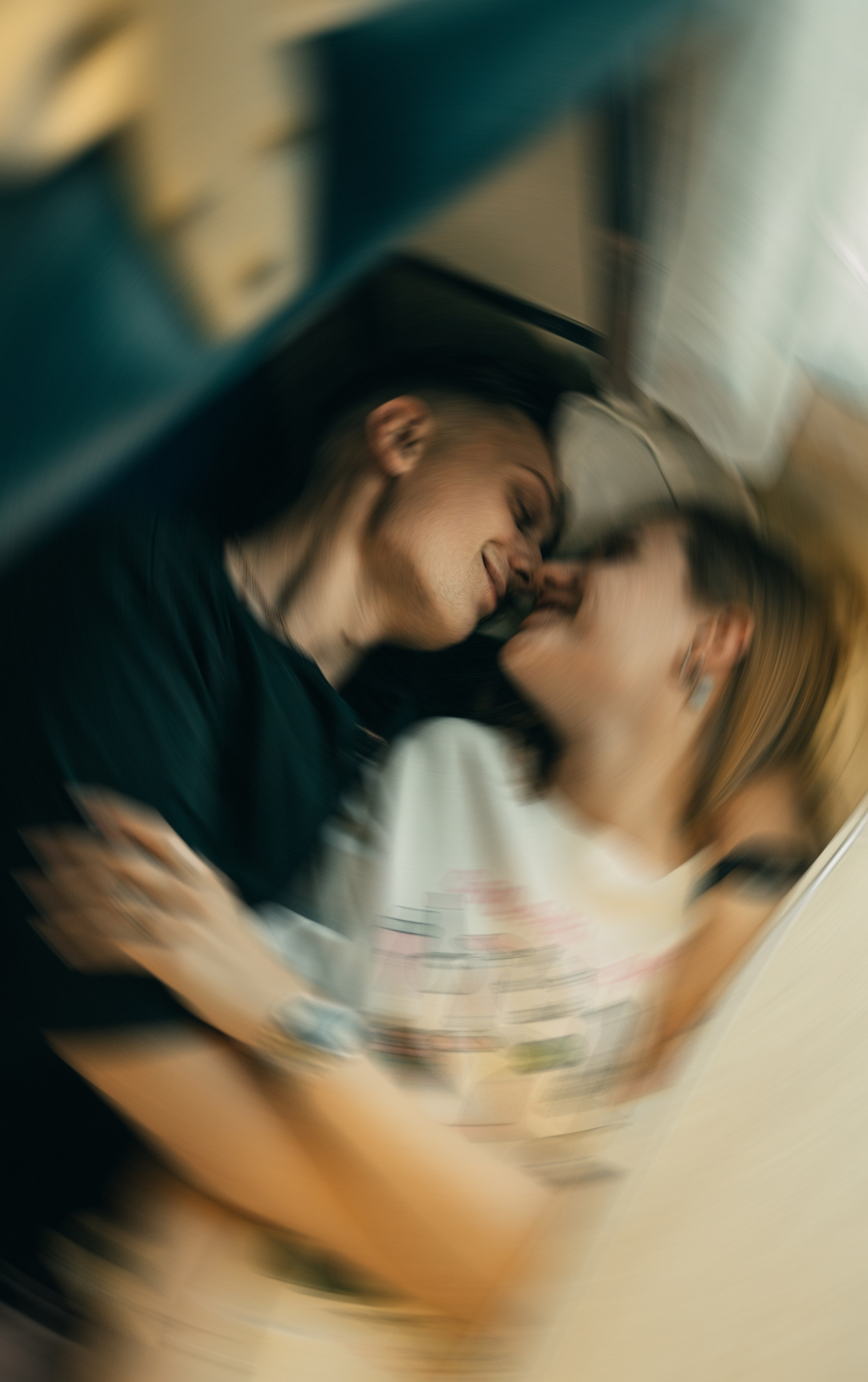 Парная фотосессия в поезде. Фотограф в Санкт-Петербурге Федосова Елизавета