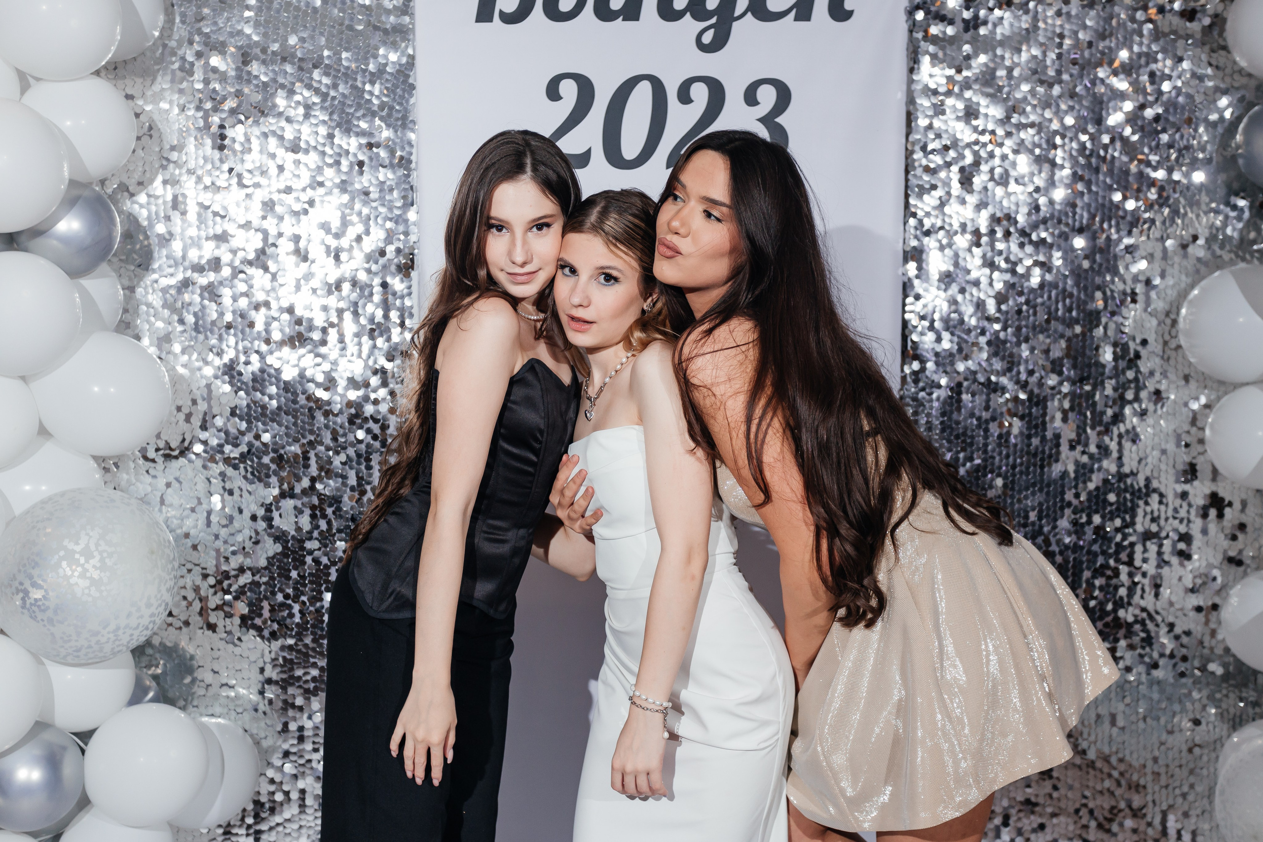 Выпускной 11 «А». Школа № 42. Свадебный фотограф в Краснодаре Николай Крауз