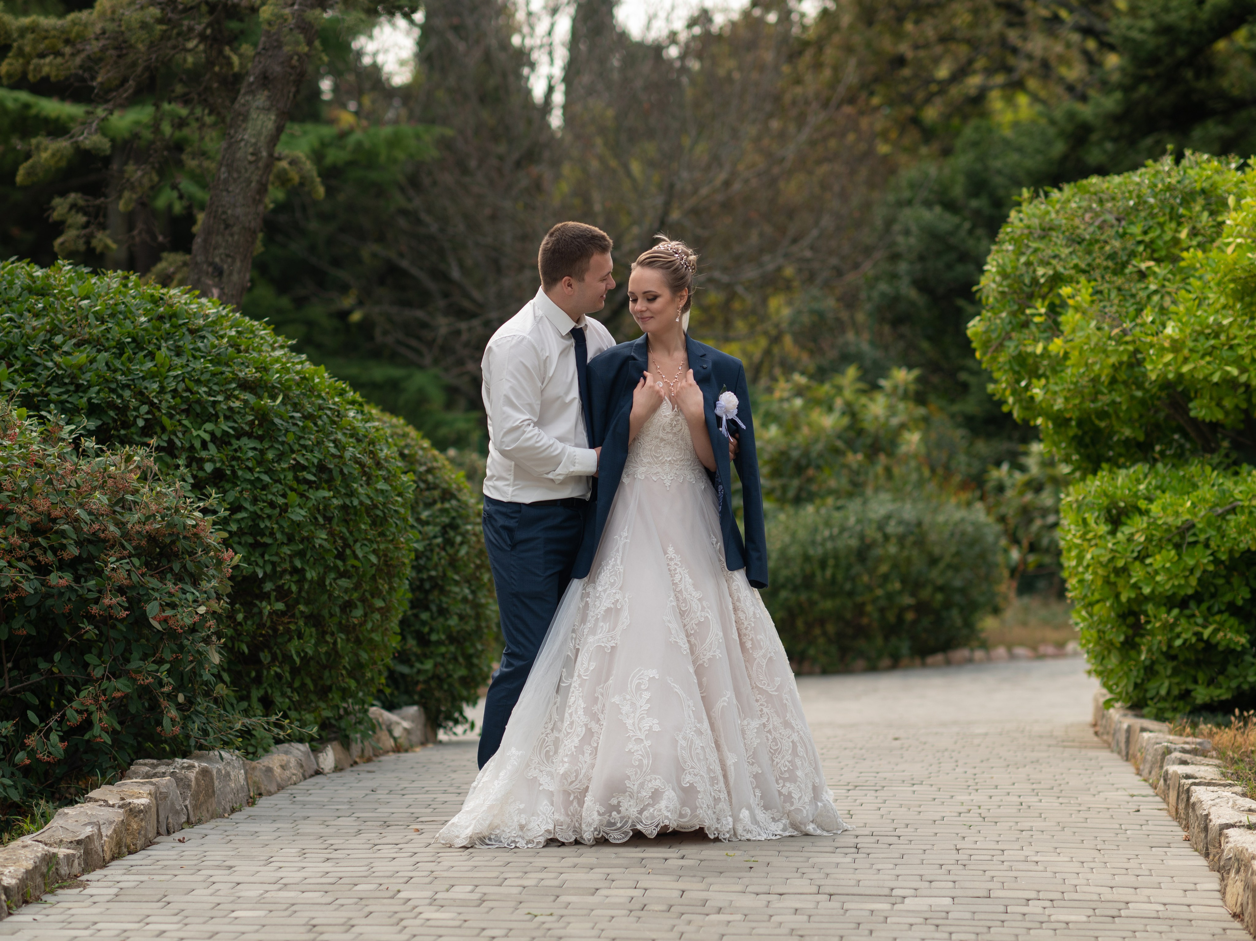 Фотосессия в Форосе для молодоженов на свадьбе