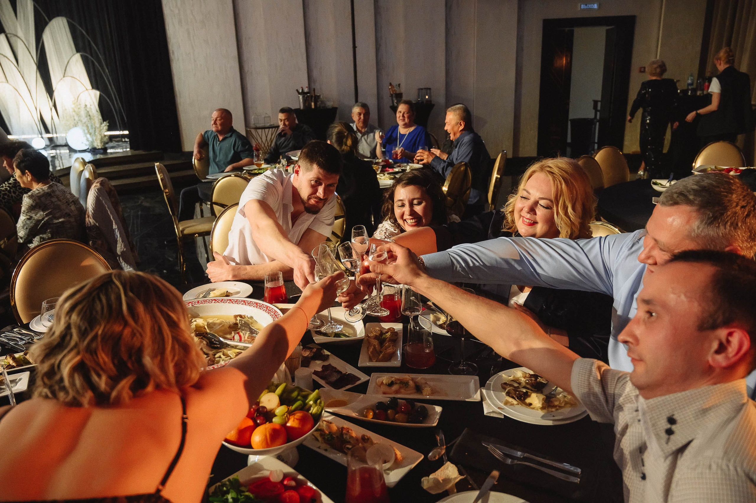 Национальная свадьба в Marshal Grand Hall. Евгений Нисковских — свадебный и репортажный фотограф в Тюмени