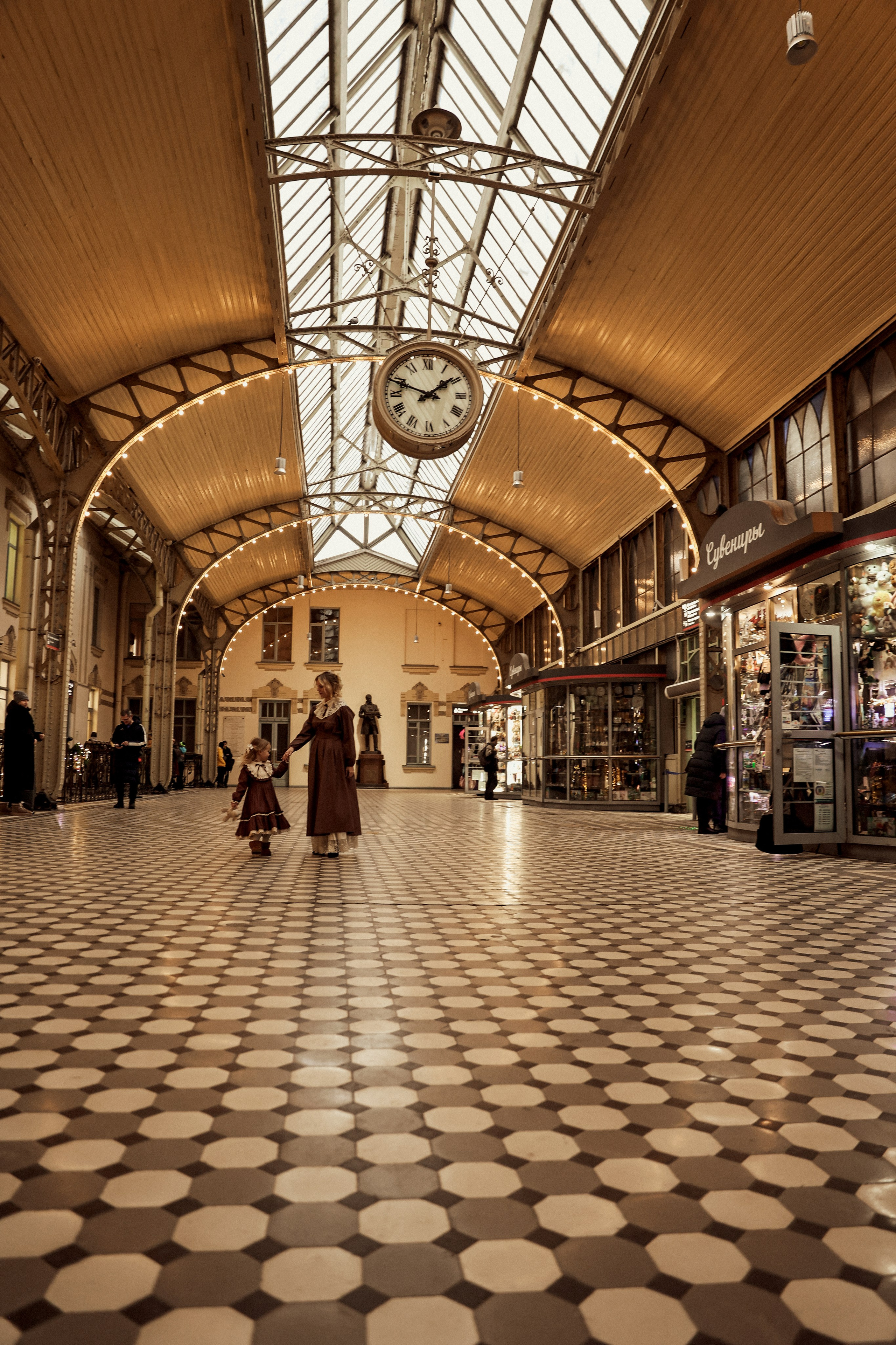 Ретро съемка на Витебском вокзале. Фотограф — Татьяна Кириллова, г. Санкт-Петербург