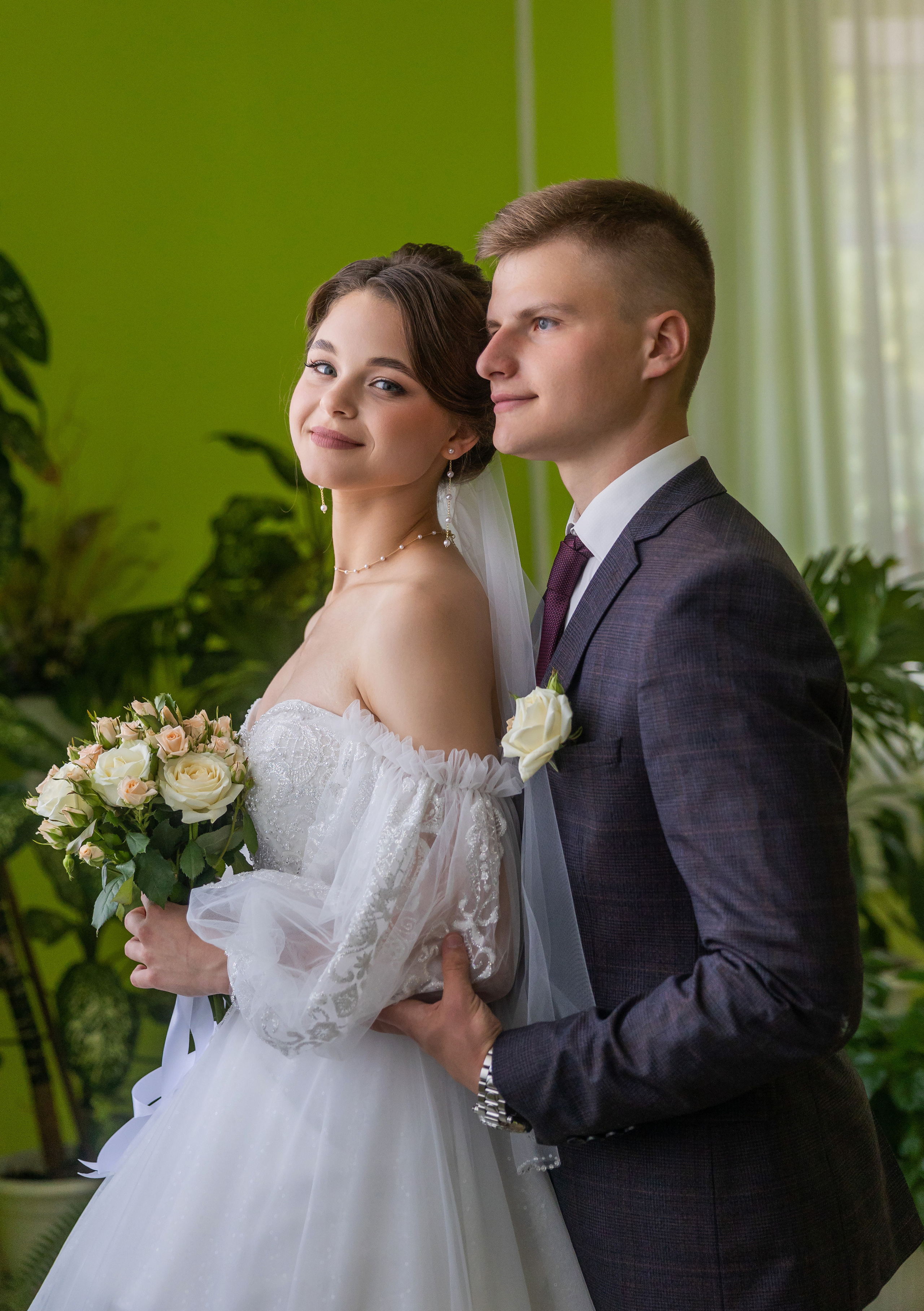 Денис и Юлия. Фотограф Петров Александр Свадьбы, Съемка в студии, Выпускные альбомы г. Балашов