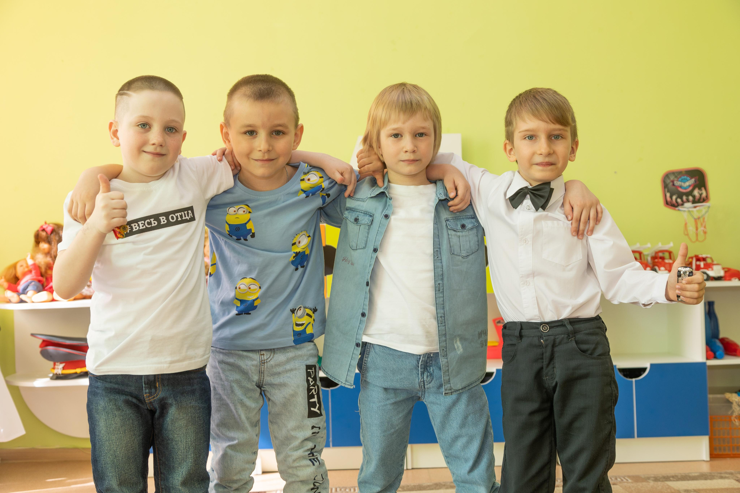 ФОТОГАЛЕРЕЯ. Фотограф Петров Александр Свадьбы, Съемка в студии, Выпускные альбомы г. Балашов