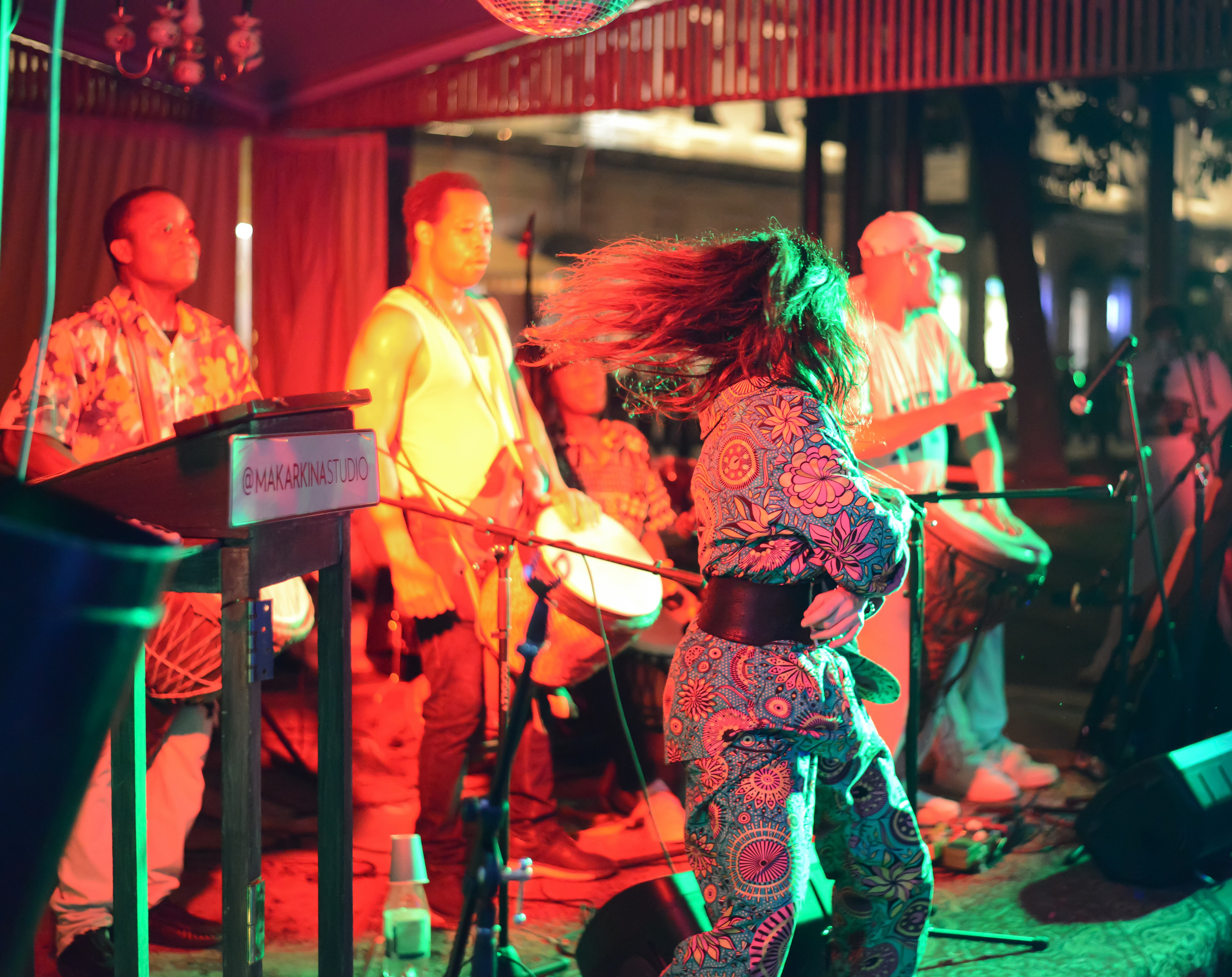 Макаркина студио Театральный Бульвар. Rystemys Picture